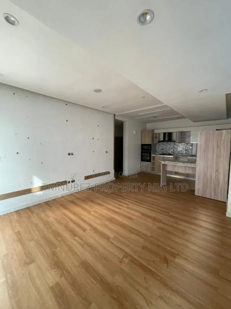 2bdrm Apartment in Agungi Estate Lekki for rent