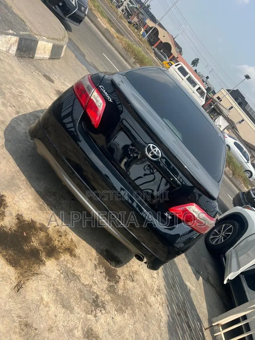 Toyota Camry SE 4dr Sedan (2.4L 4cyl 5A) 2008 Black