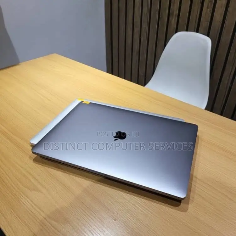 Laptop Apple MacBook Pro 2019 16GB Intel Core i7 SSD 500GB