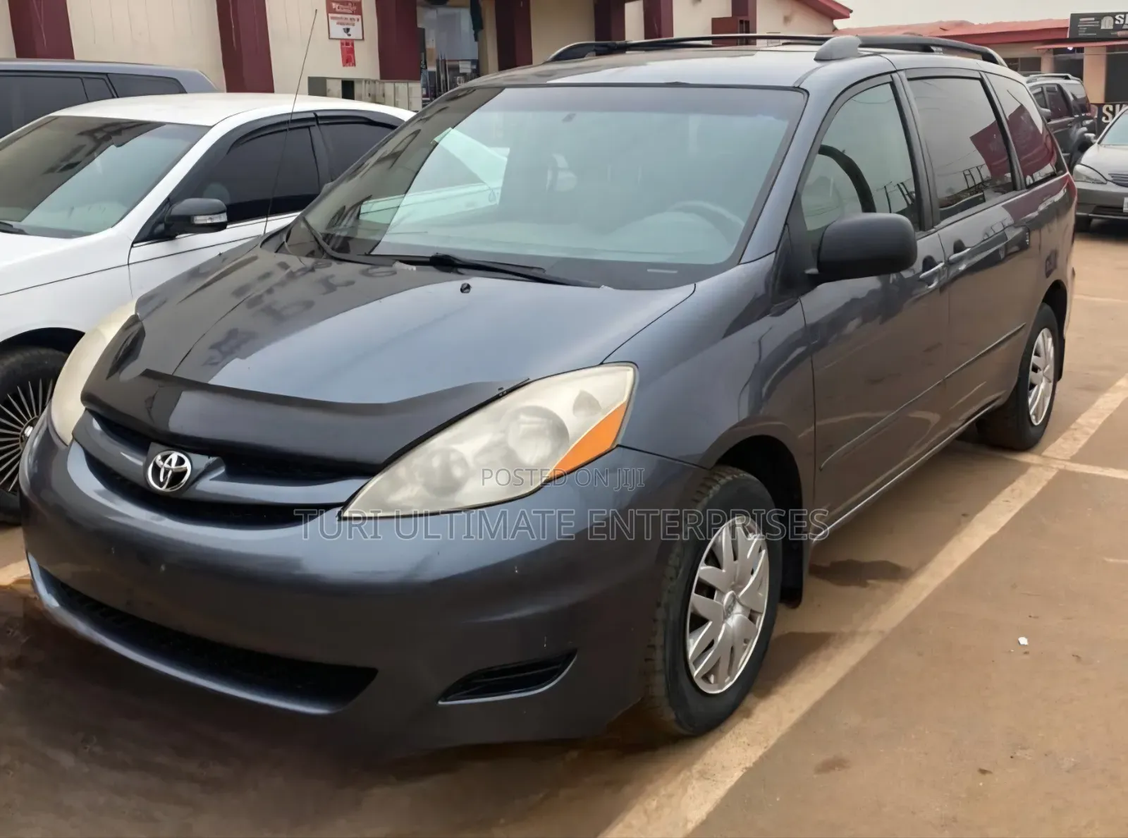 Toyota Sienna LE 2008 Gray