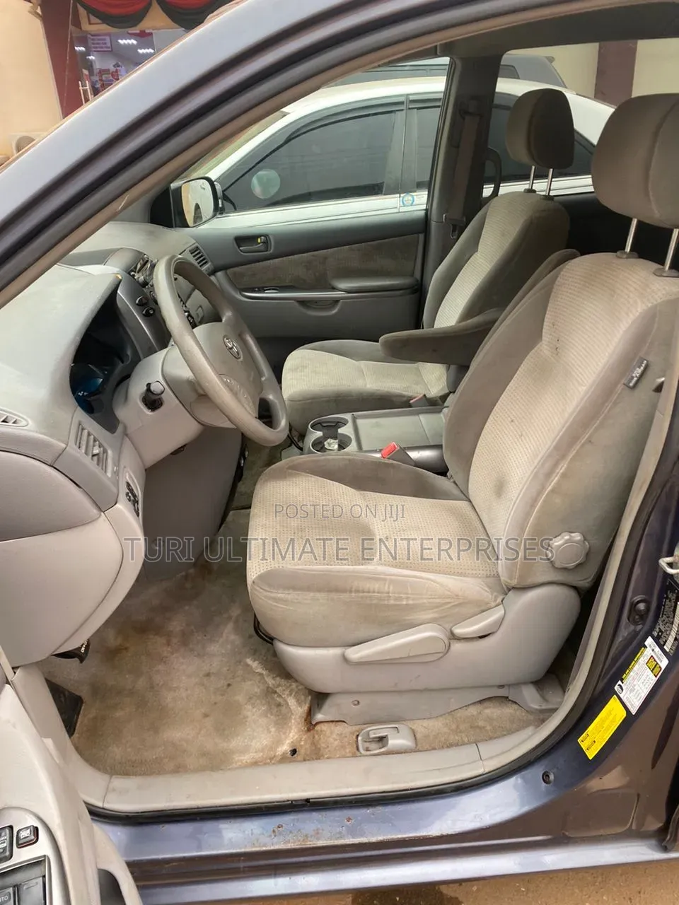 Toyota Sienna LE 2008 Gray