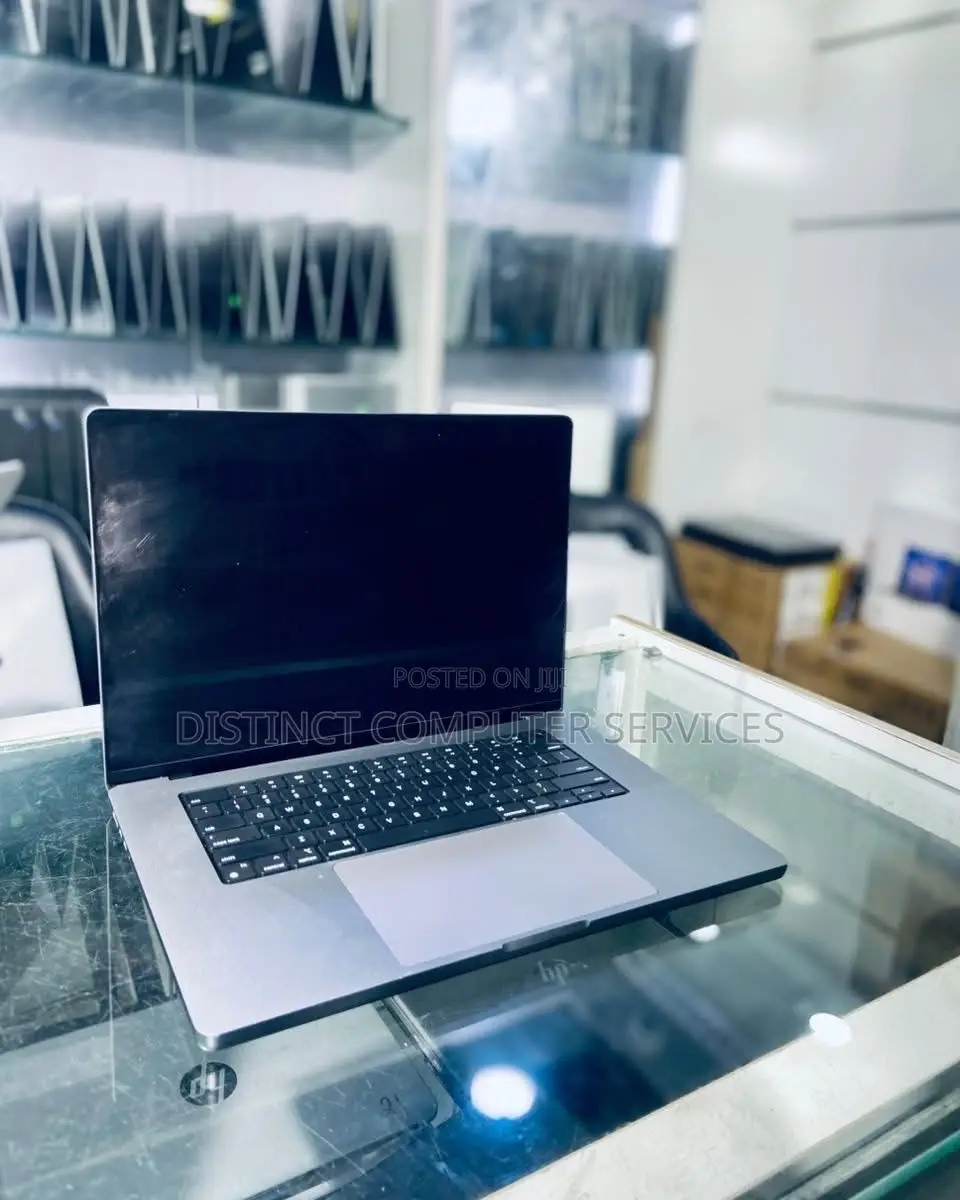 Laptop Apple MacBook Pro 2021 M1 16GB Apple M1 Max SSD 500GB