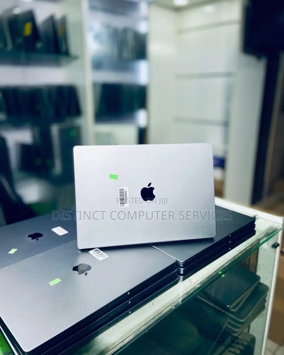 Laptop Apple MacBook Pro 2021 M1 16GB Apple M1 Max SSD 500GB