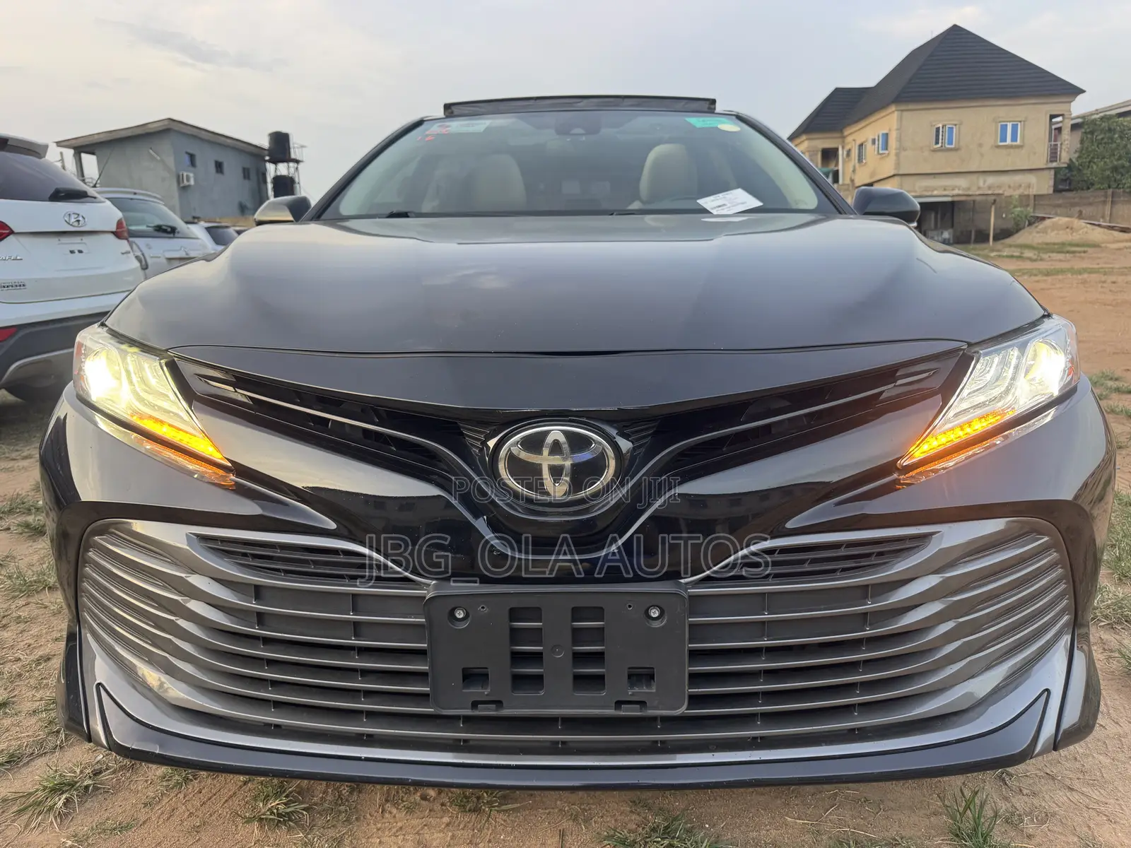 Toyota Camry XLE (2.5L 4cyl 8A) 2019 Black