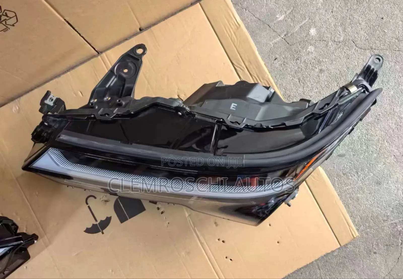 High Quality Certified Complete Brand New Head Lamp Lexus Gx550 2026.