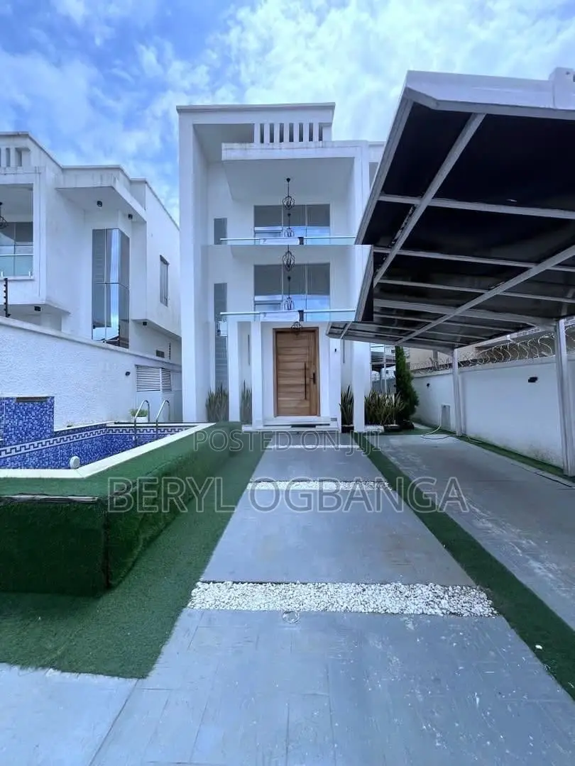 Furnished 4bdrm Duplex in Igbo-efon for rent