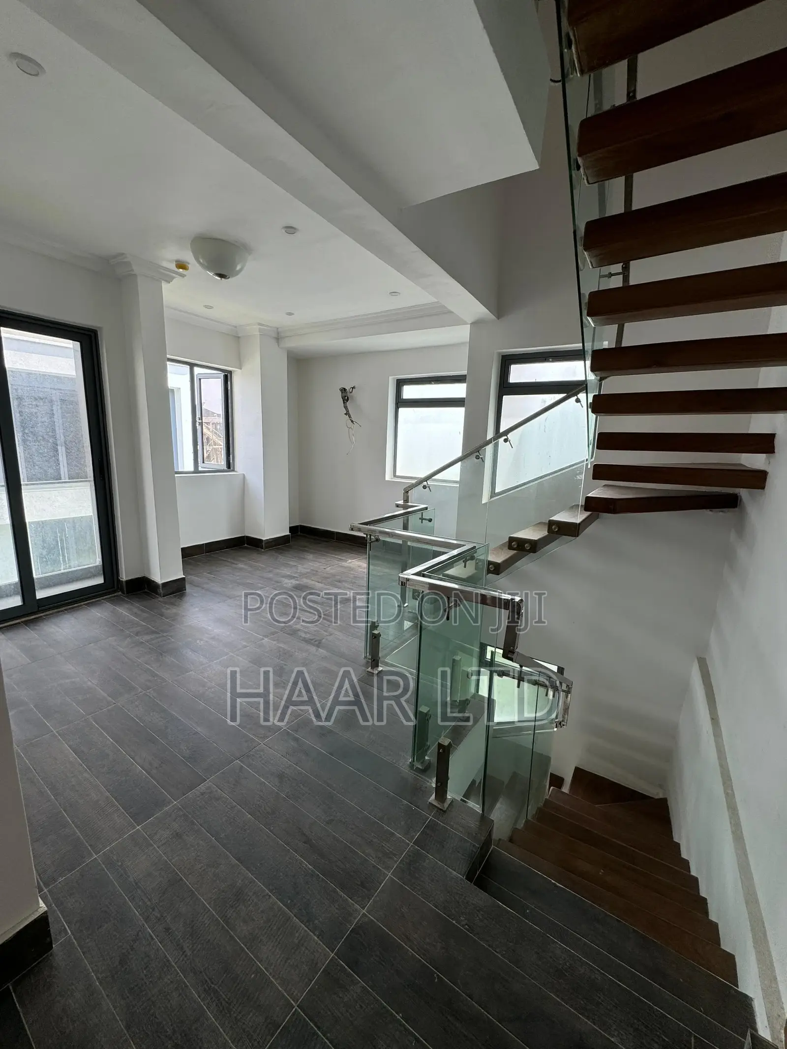 4bdrm Duplex in Ikate for rent