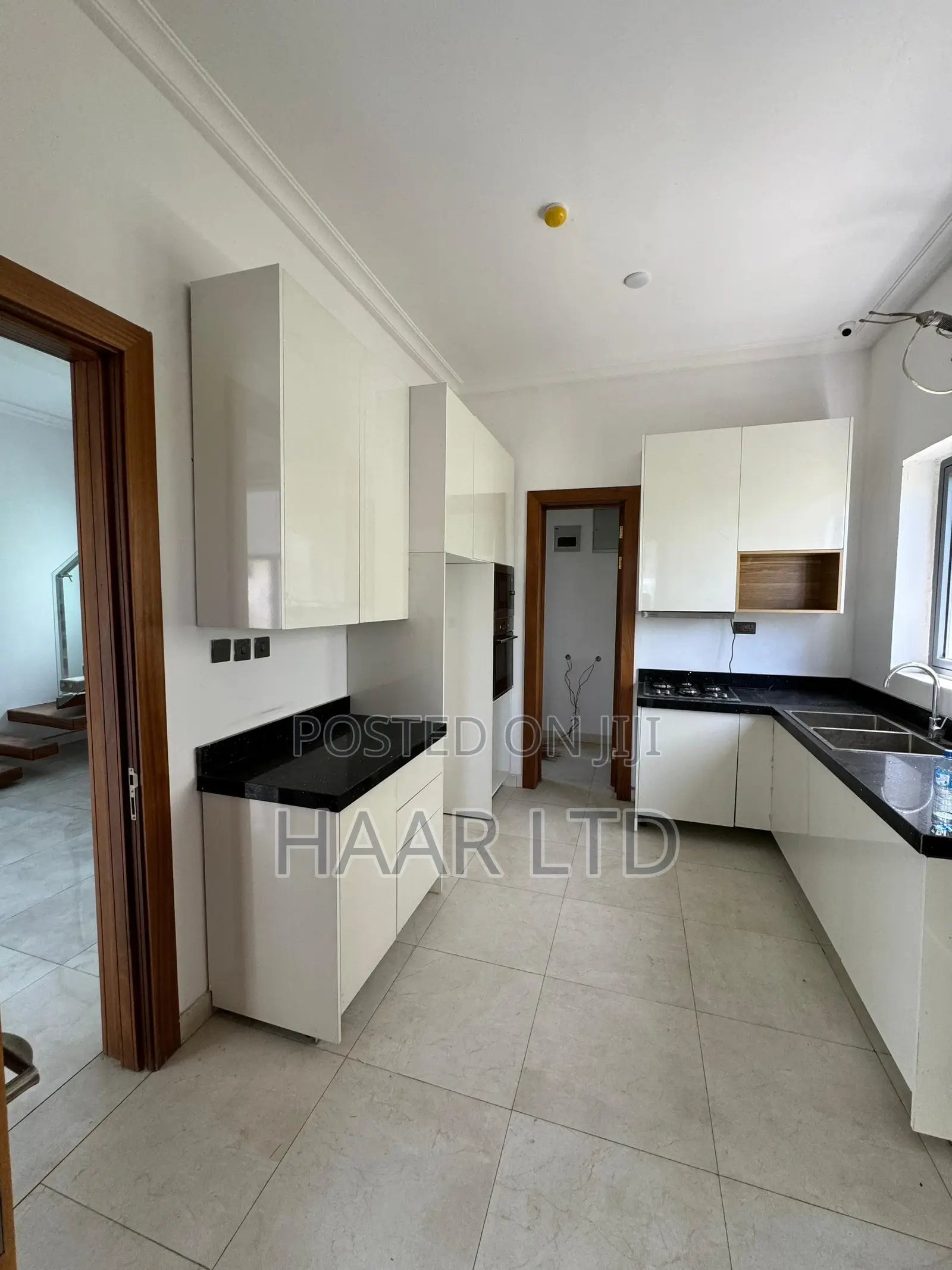4bdrm Duplex in Ikate for rent