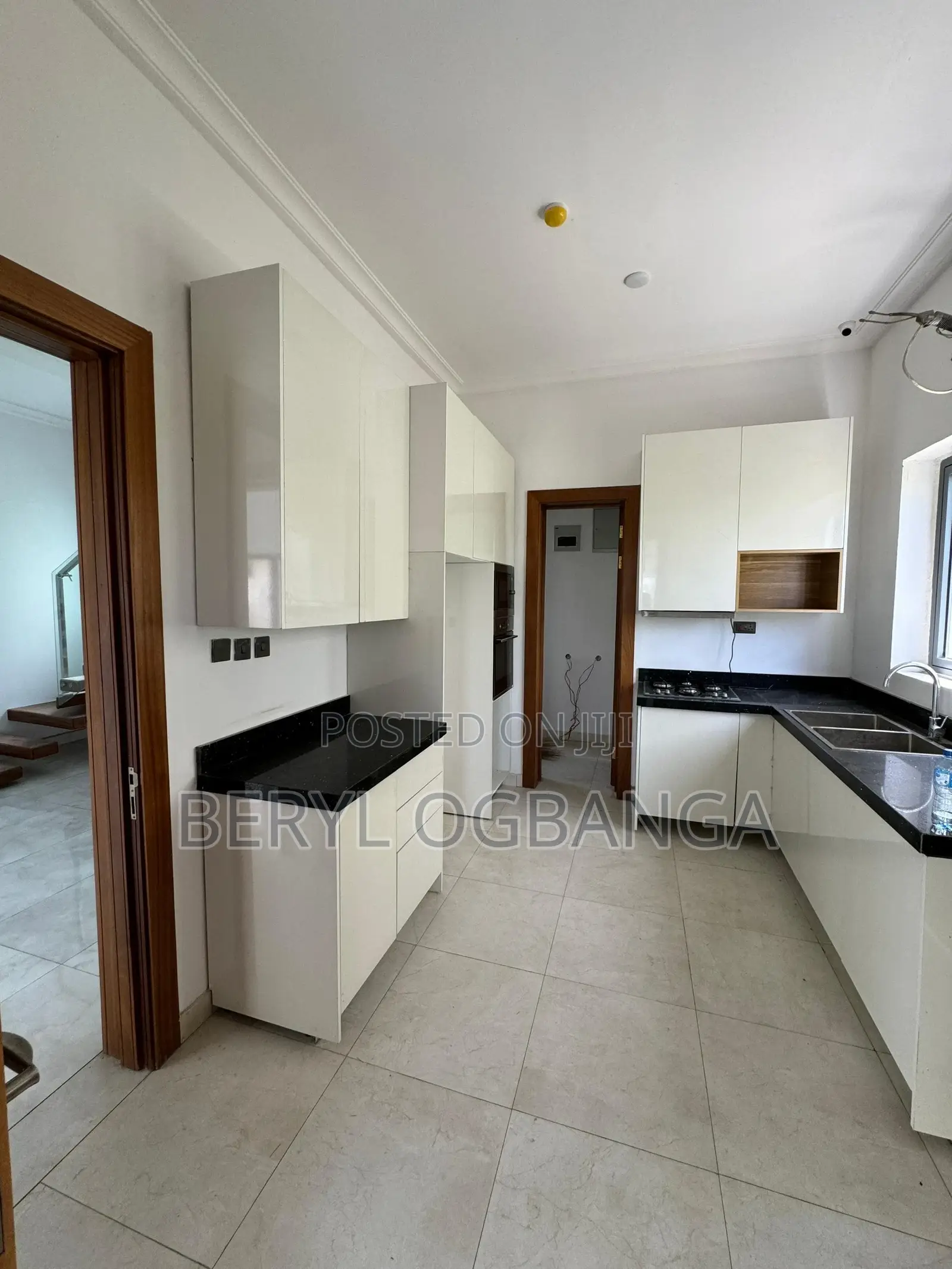4bdrm Duplex in Ikate for rent