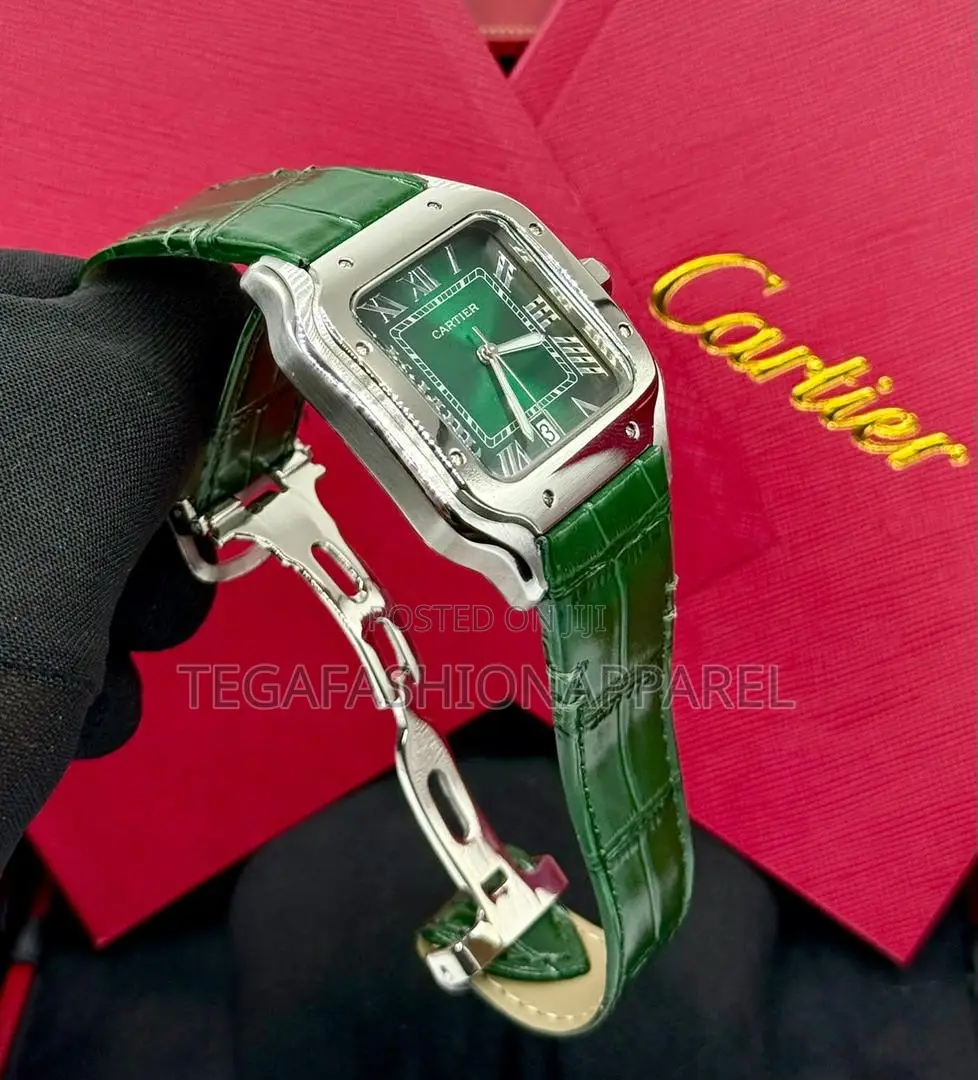 High Quality Cartier Santos Leather Strap Wristwatch