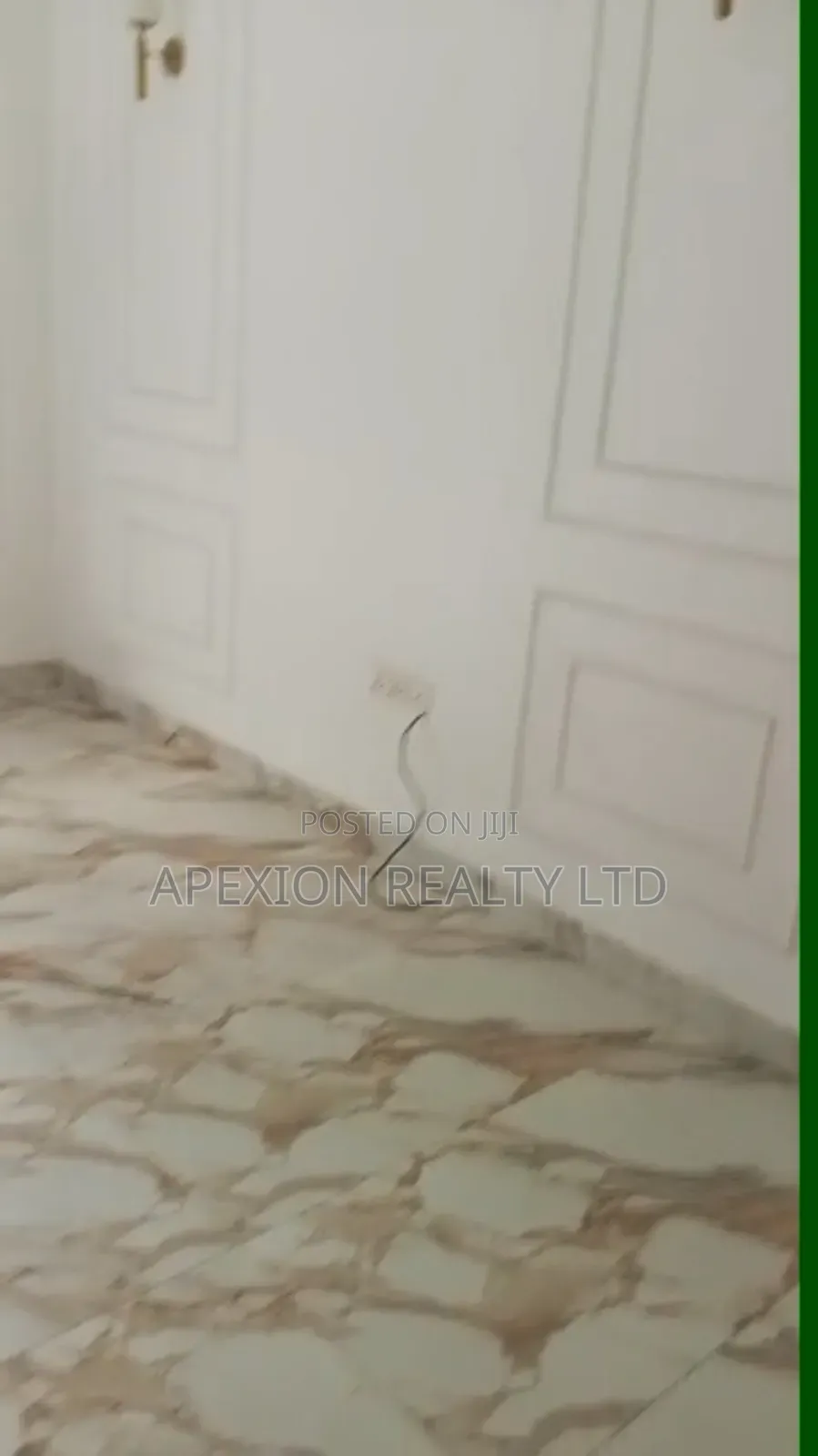 2bdrm Apartment in Amaechi School, East West Road for rent