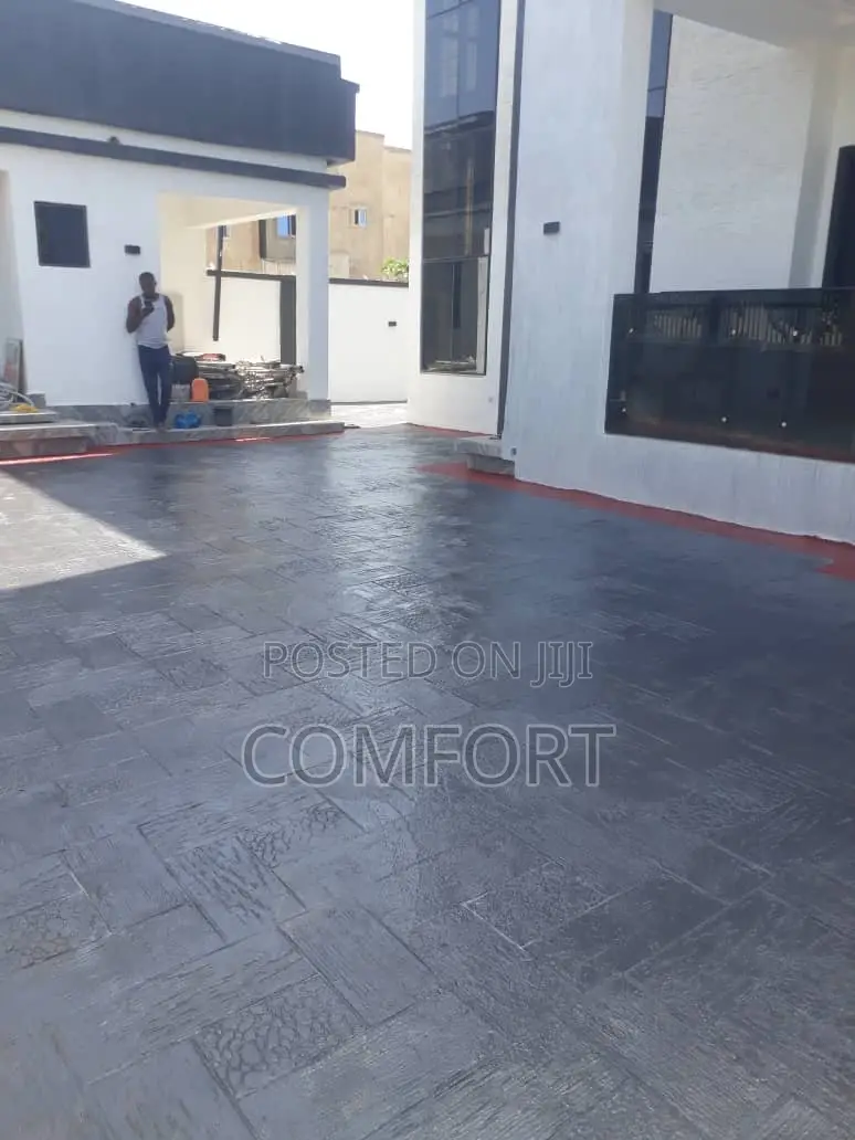 4bdrm Duplex in Kubwa for sale