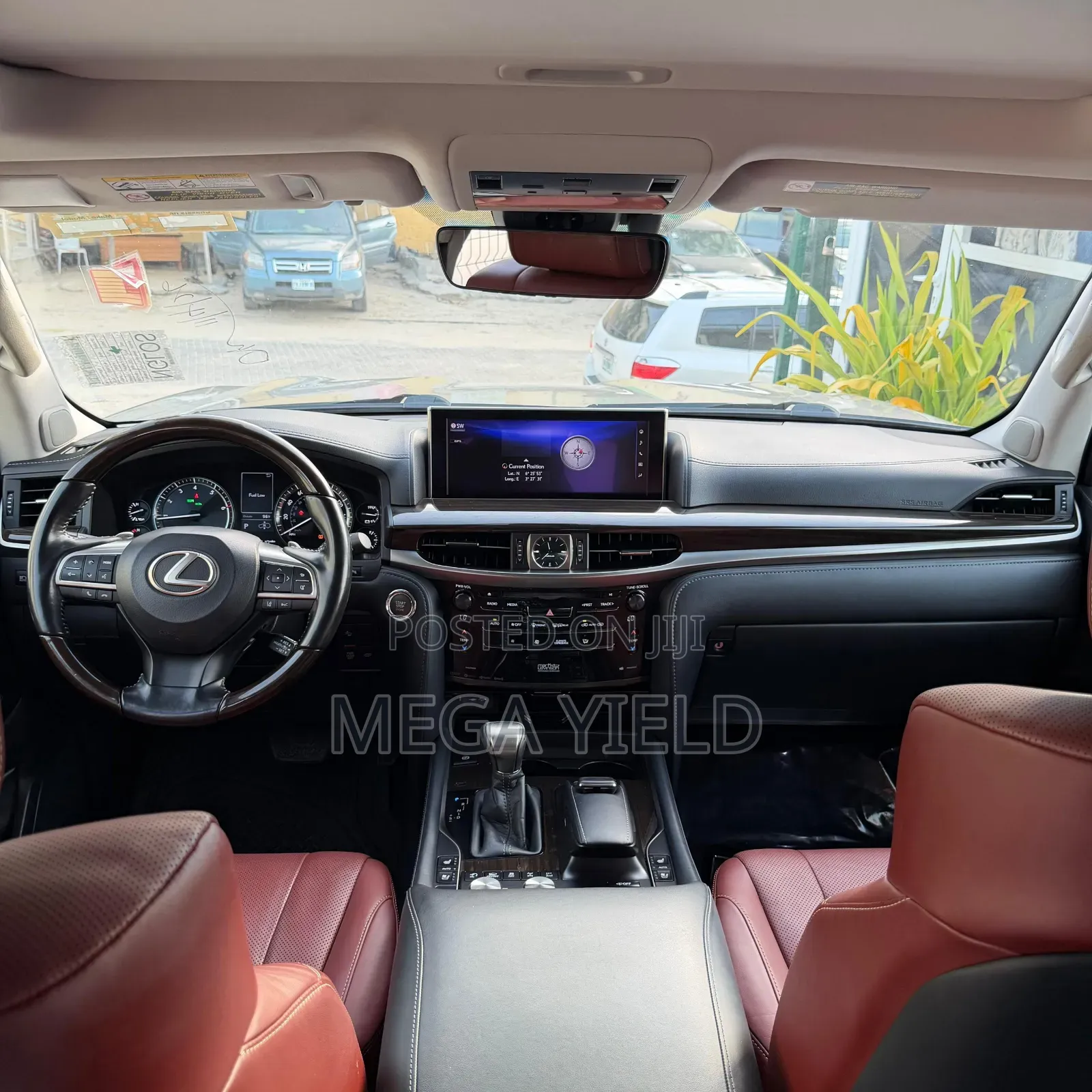 Lexus LX 570 AWD 2018 Gold