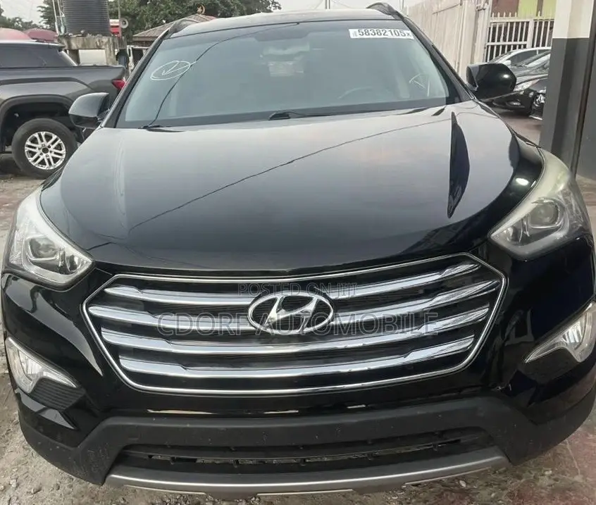 Hyundai Santa Fe SE AWD 2016 Black