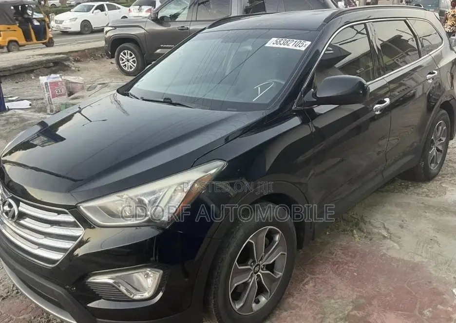 Hyundai Santa Fe SE AWD 2016 Black