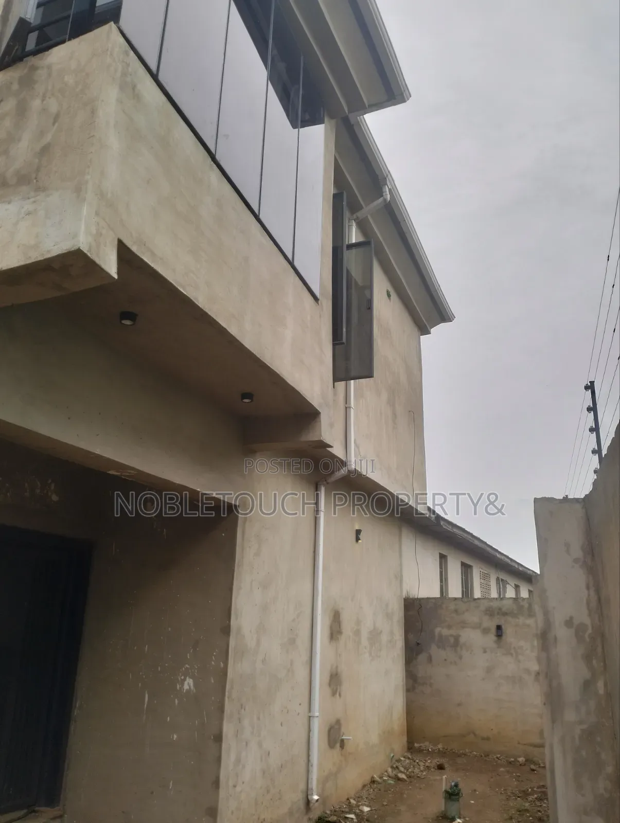 4bdrm Duplex in Liasu Road Ikotun, Iseri Olofin for sale