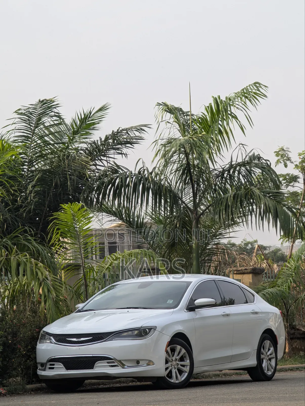 Chrysler 200 Limited 2015 White