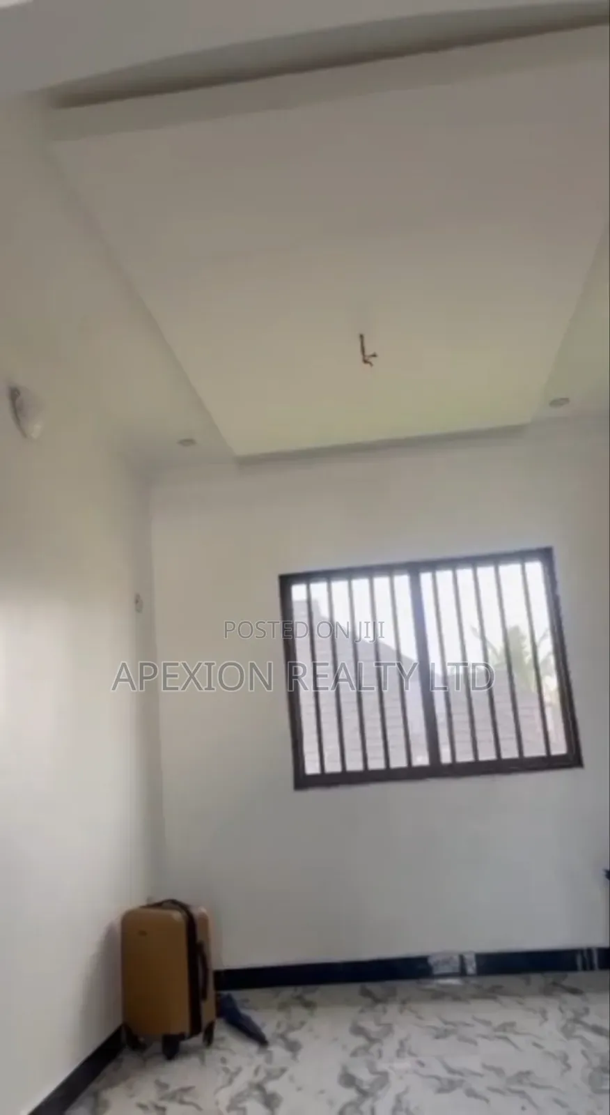 3bdrm Apartment in Woji Estate for rent