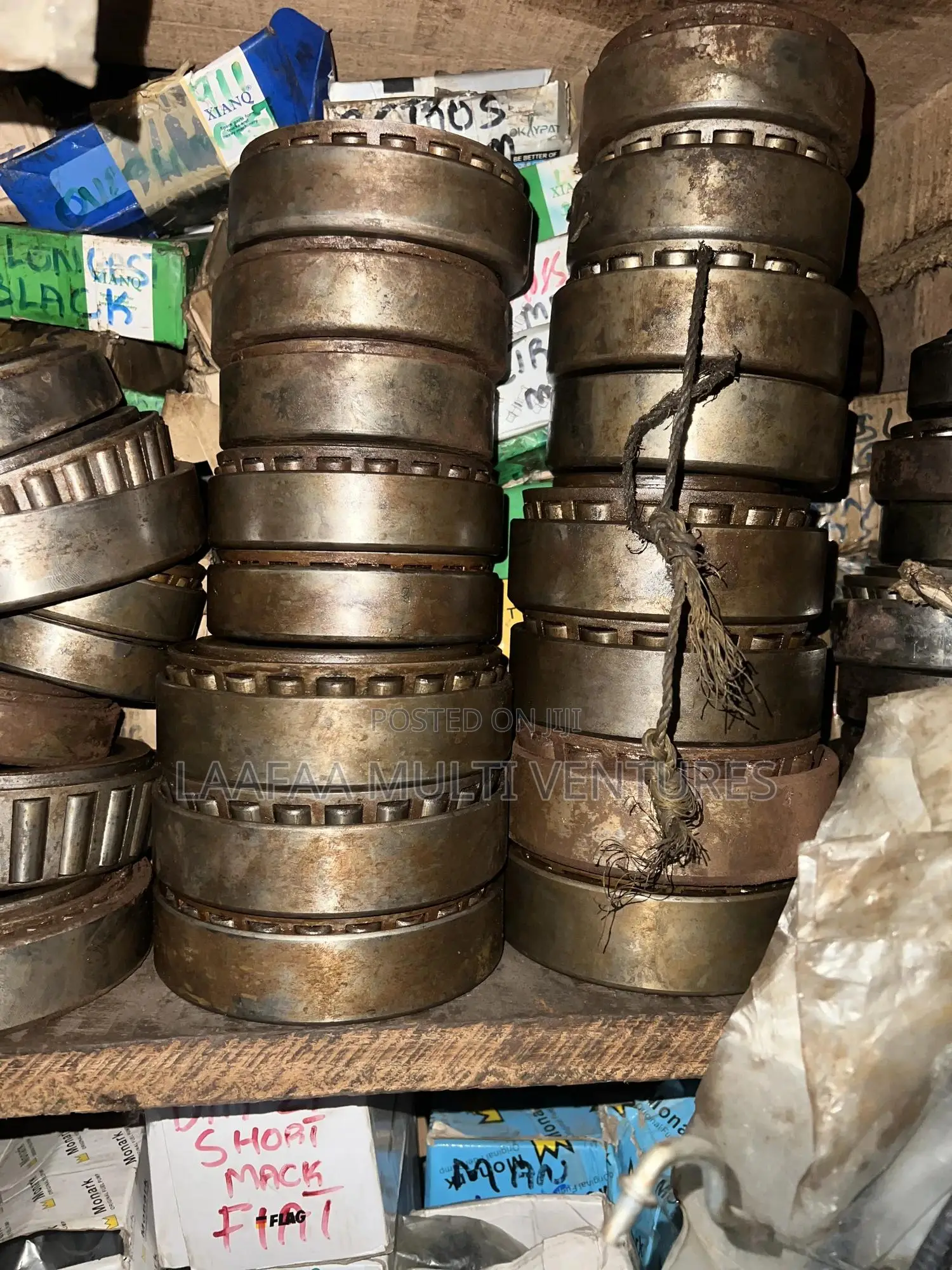Bearing (Home of Any Heavyduty Trucks Bearing) 32313, 33118, 567 Etc