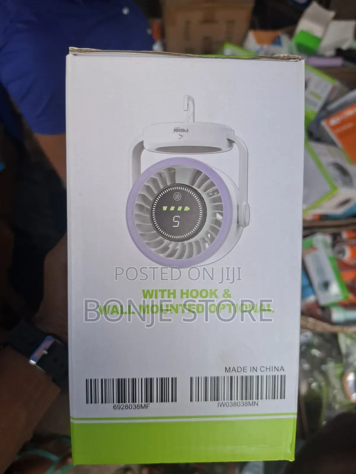 Iwin Rechargeable Desktop Fan. Model: Iw8038-M