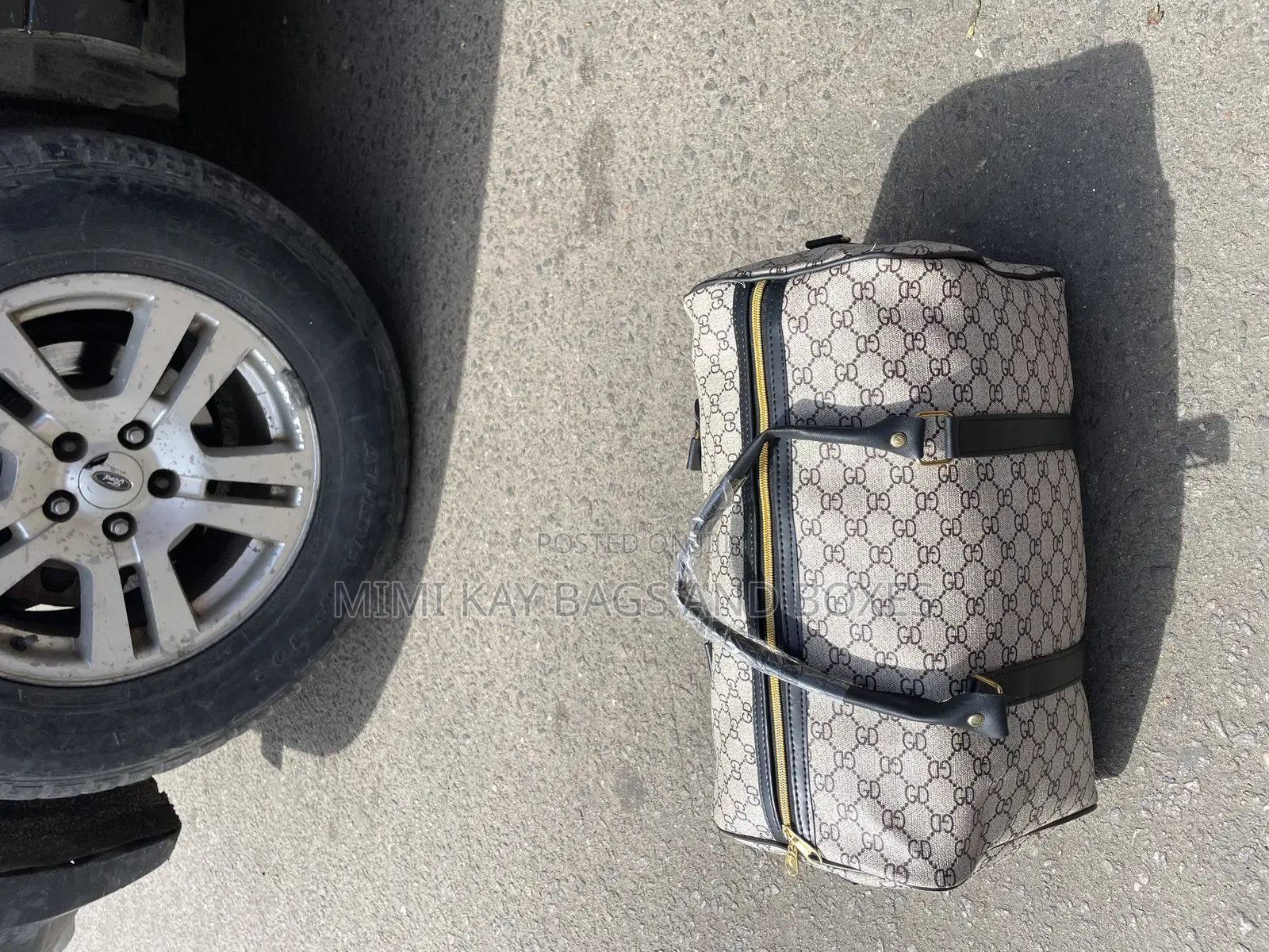 Traveling Bags for Hot Men and Ladies