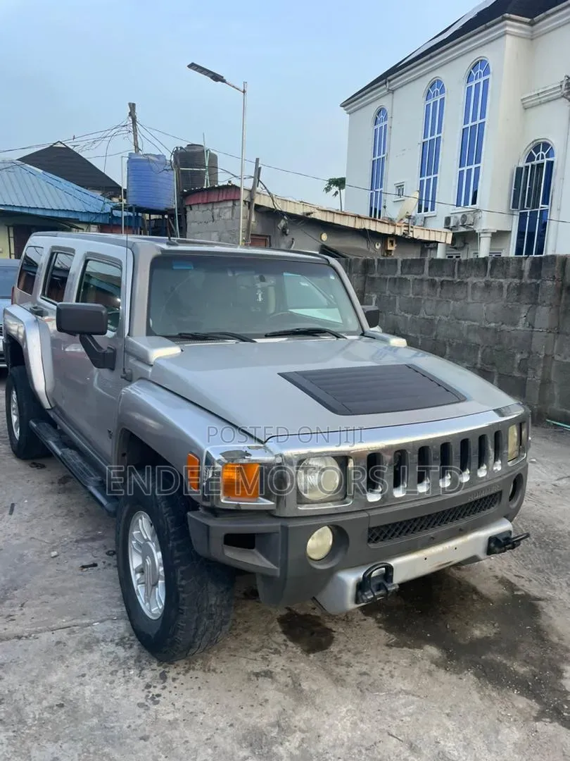 Hummer H3 SUV 2009 Brown
