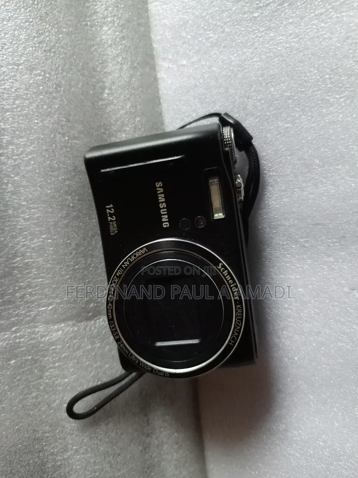 Samsung Digital Photo Video Camera for Vintage Passport Snapping