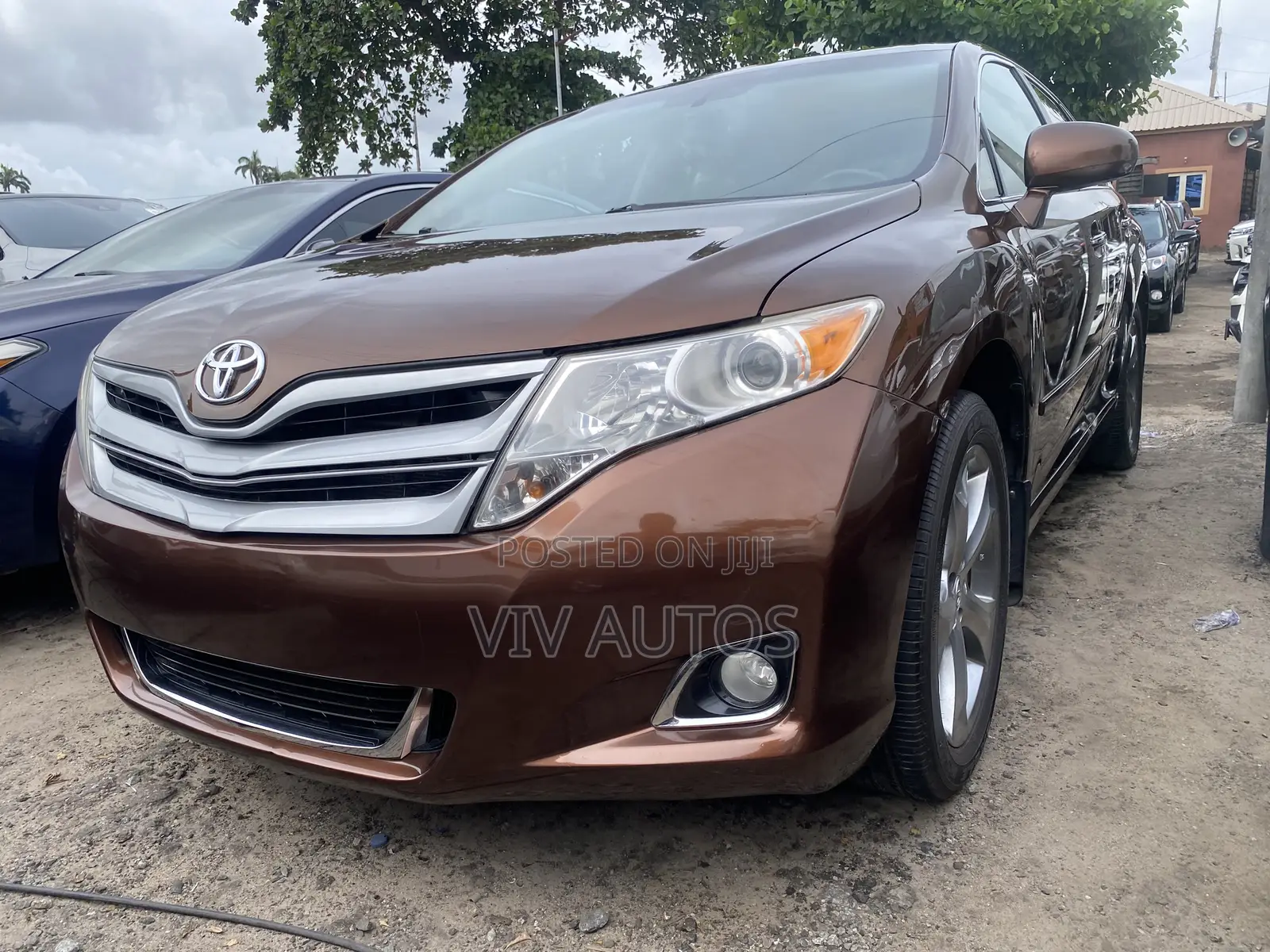 Toyota Venza AWD 2010 Brown