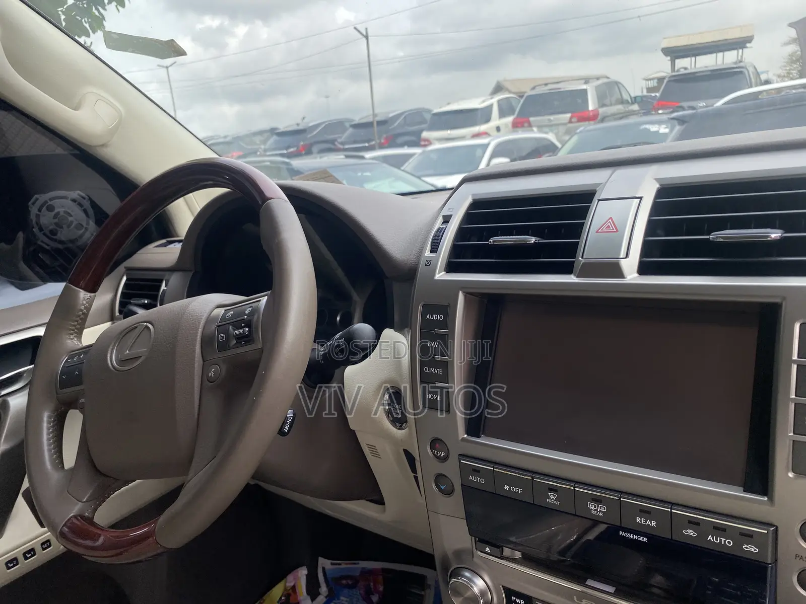 Lexus GX 460 Luxury 2016 White