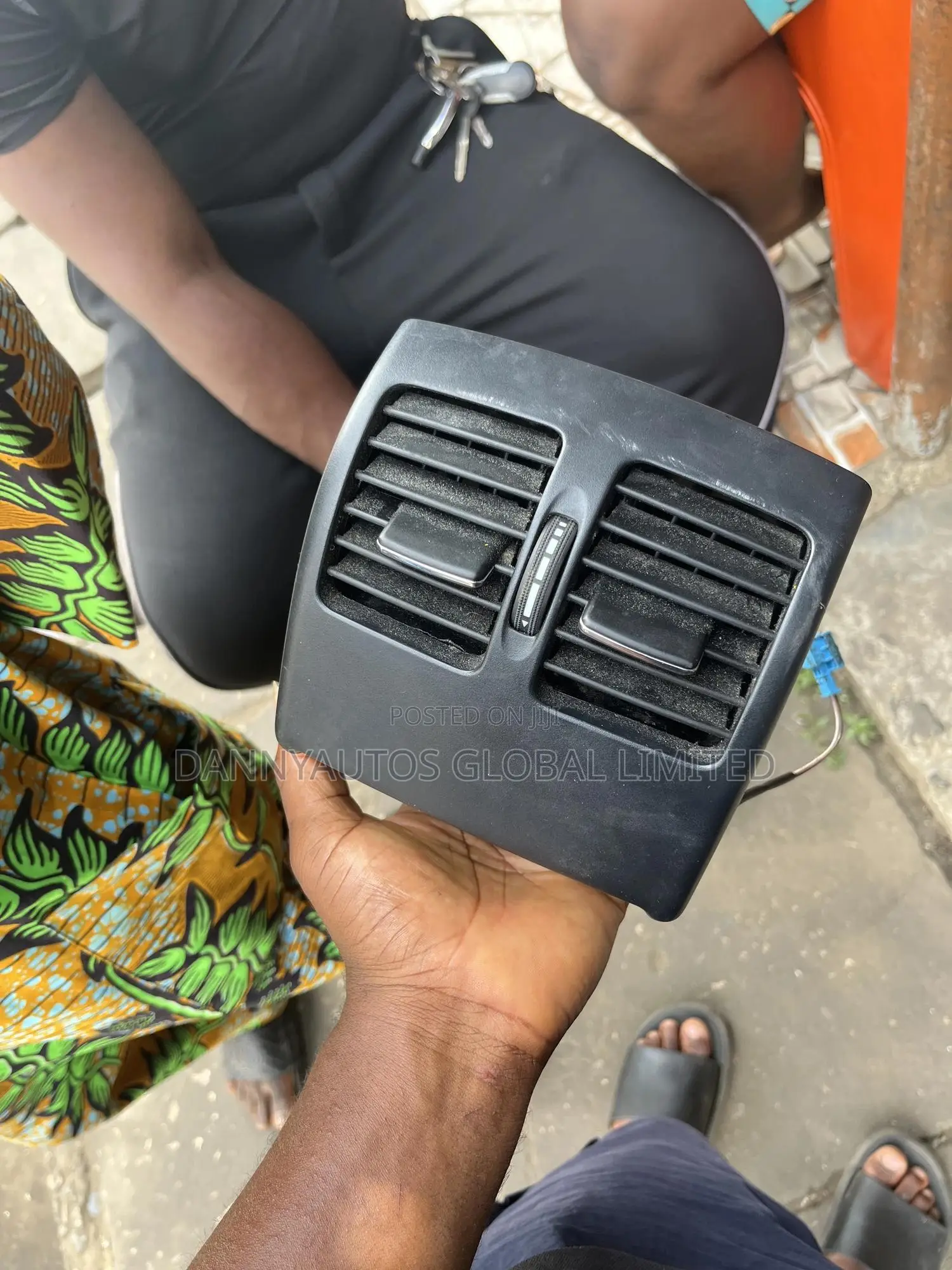 Console Ac Vent for C300
