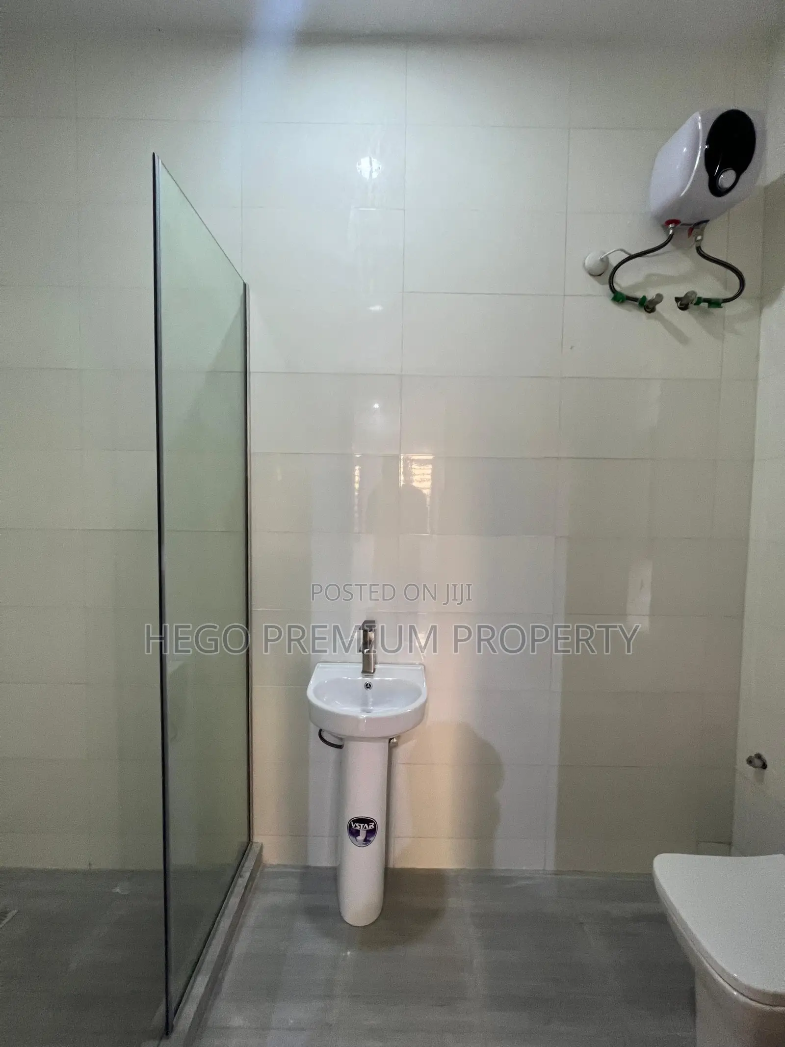 2bdrm Apartment in Mobile Road, Ado / Ajah for sale