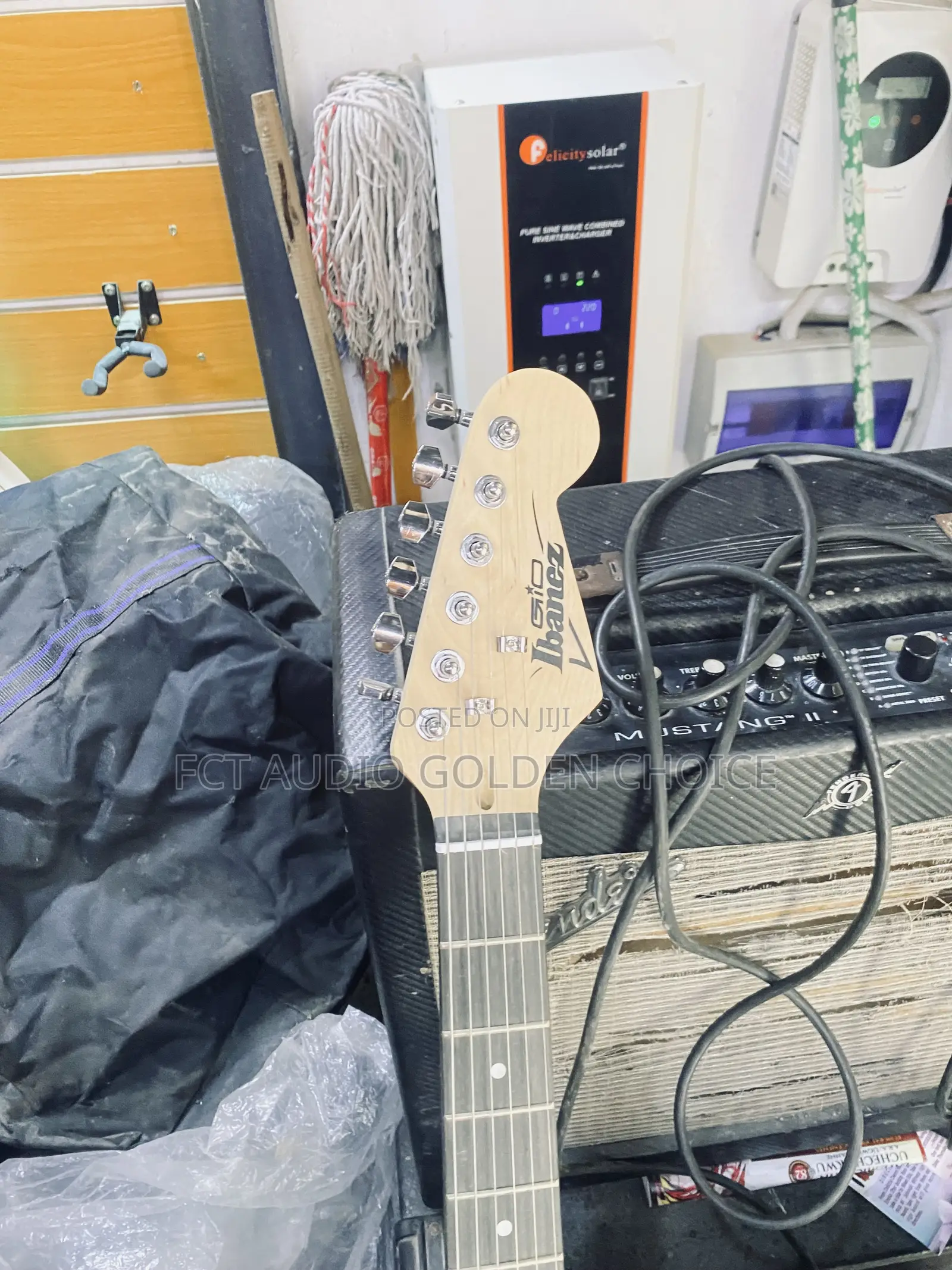  Ibanez Electric Guitar Strat Style