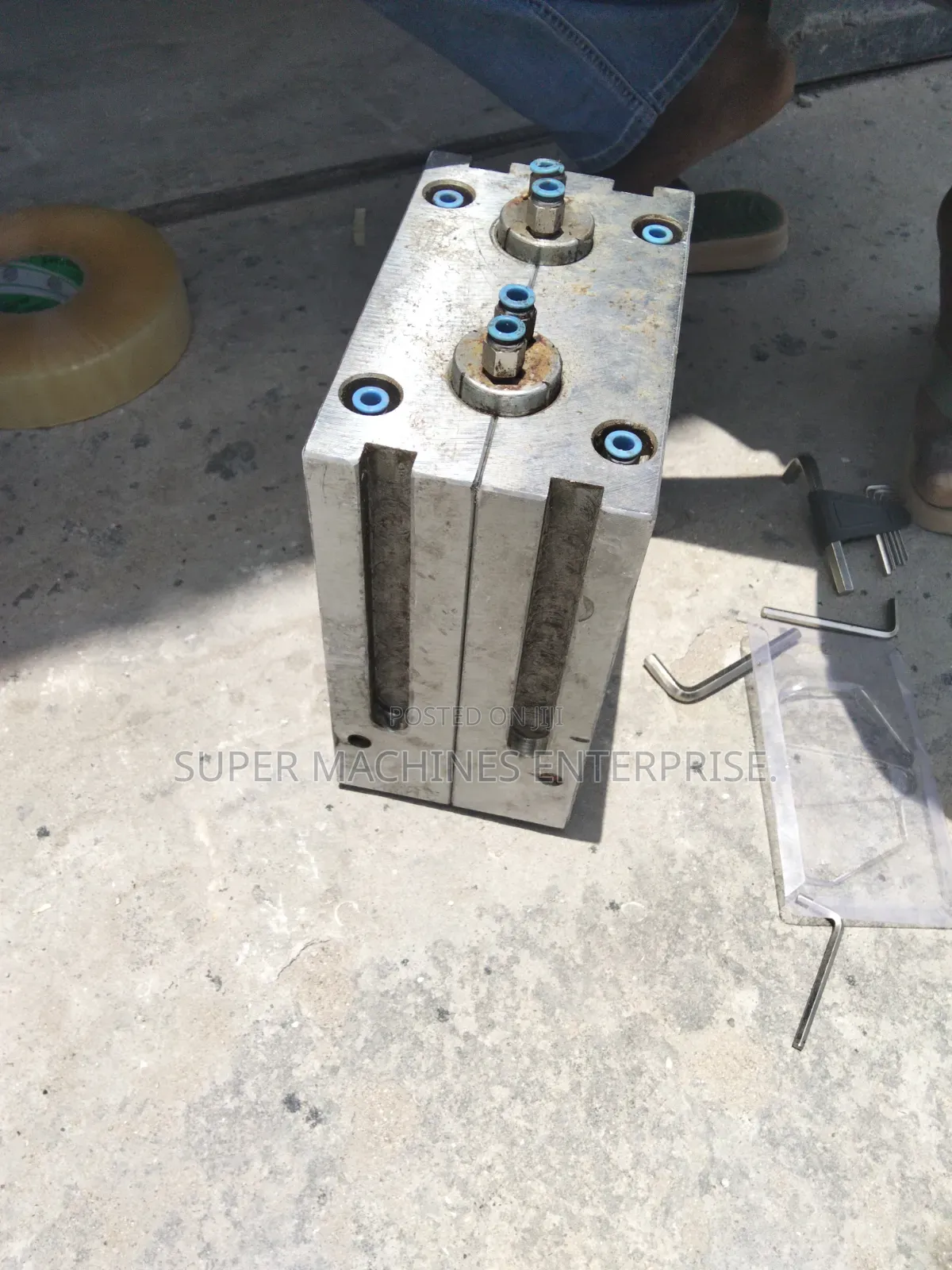 2 Cavity Pet Bottle Mould 75cl