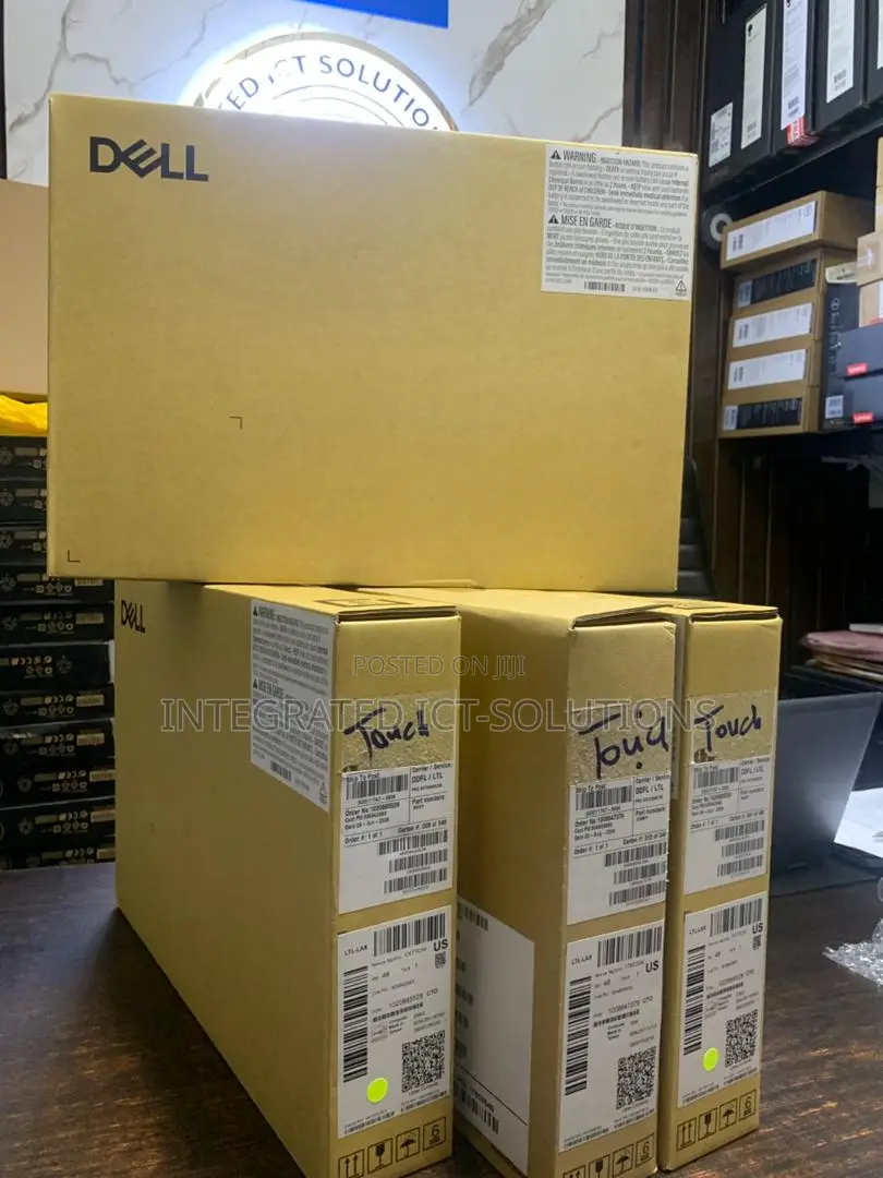 New Laptop Dell 16GB Intel Core Ultra 5 SSD 512GB