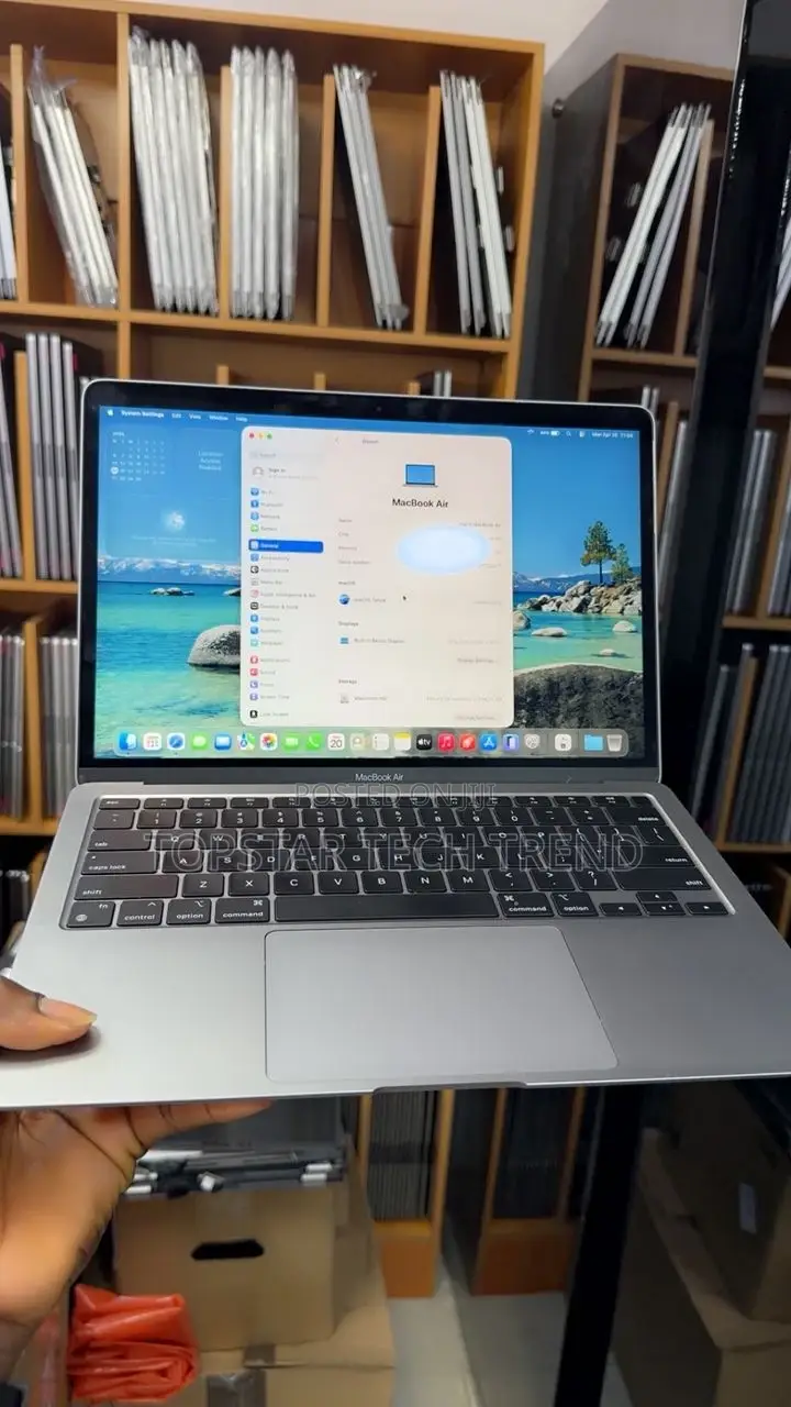 Laptop Apple MacBook Air 2020 M1 16GB Apple M1 SSD 512GB