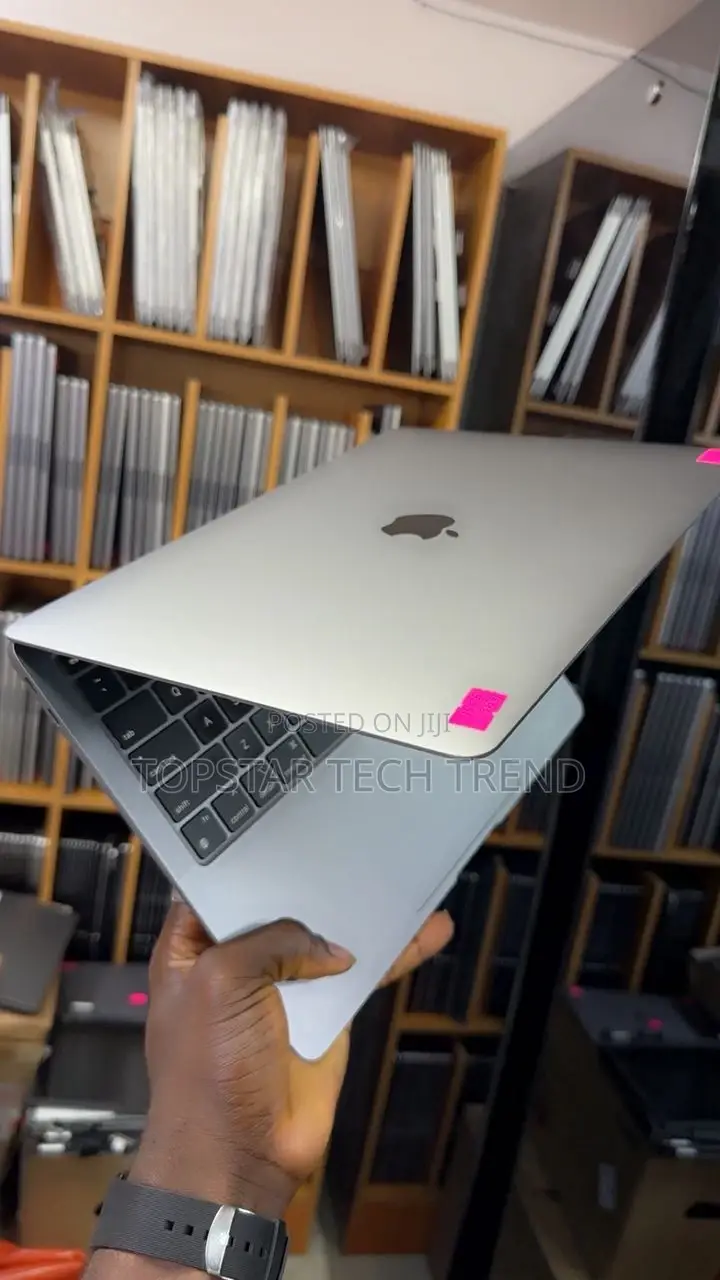Laptop Apple MacBook Air 2020 M1 16GB Apple M1 SSD 512GB