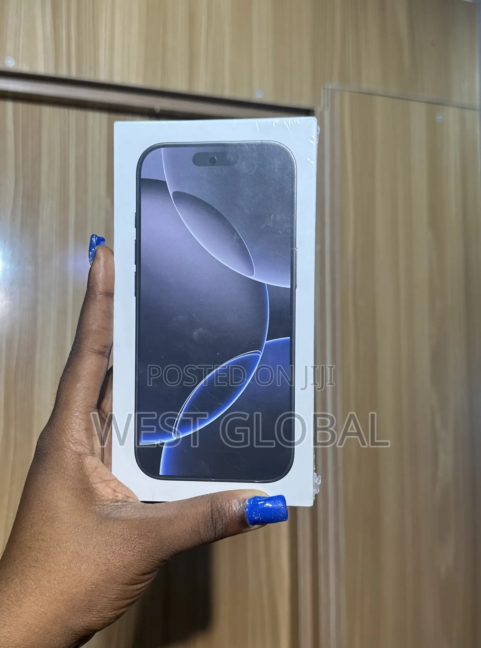 New Apple iPhone 16 Pro 256 GB Black