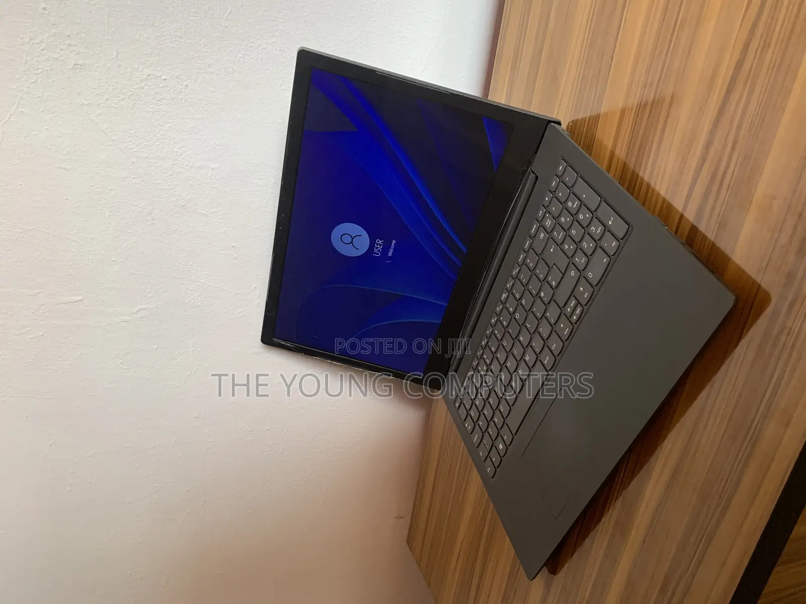 Laptop Lenovo V130 4GB Intel Core i5 SSD 128GB