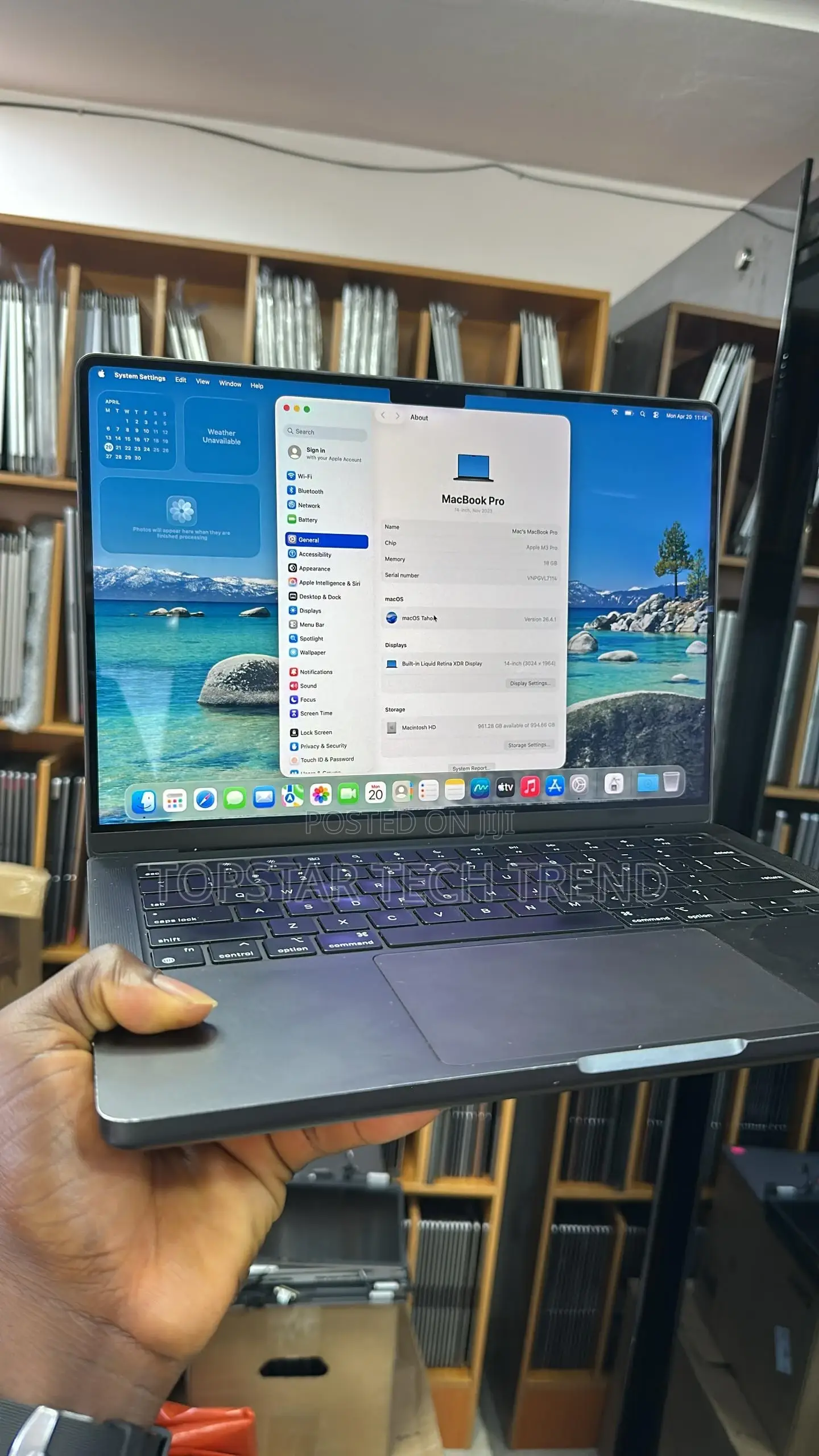 Laptop Apple MacBook Pro 2023 M3 Pro 14-inch 18GB Apple M3 Pro SSD 1T
