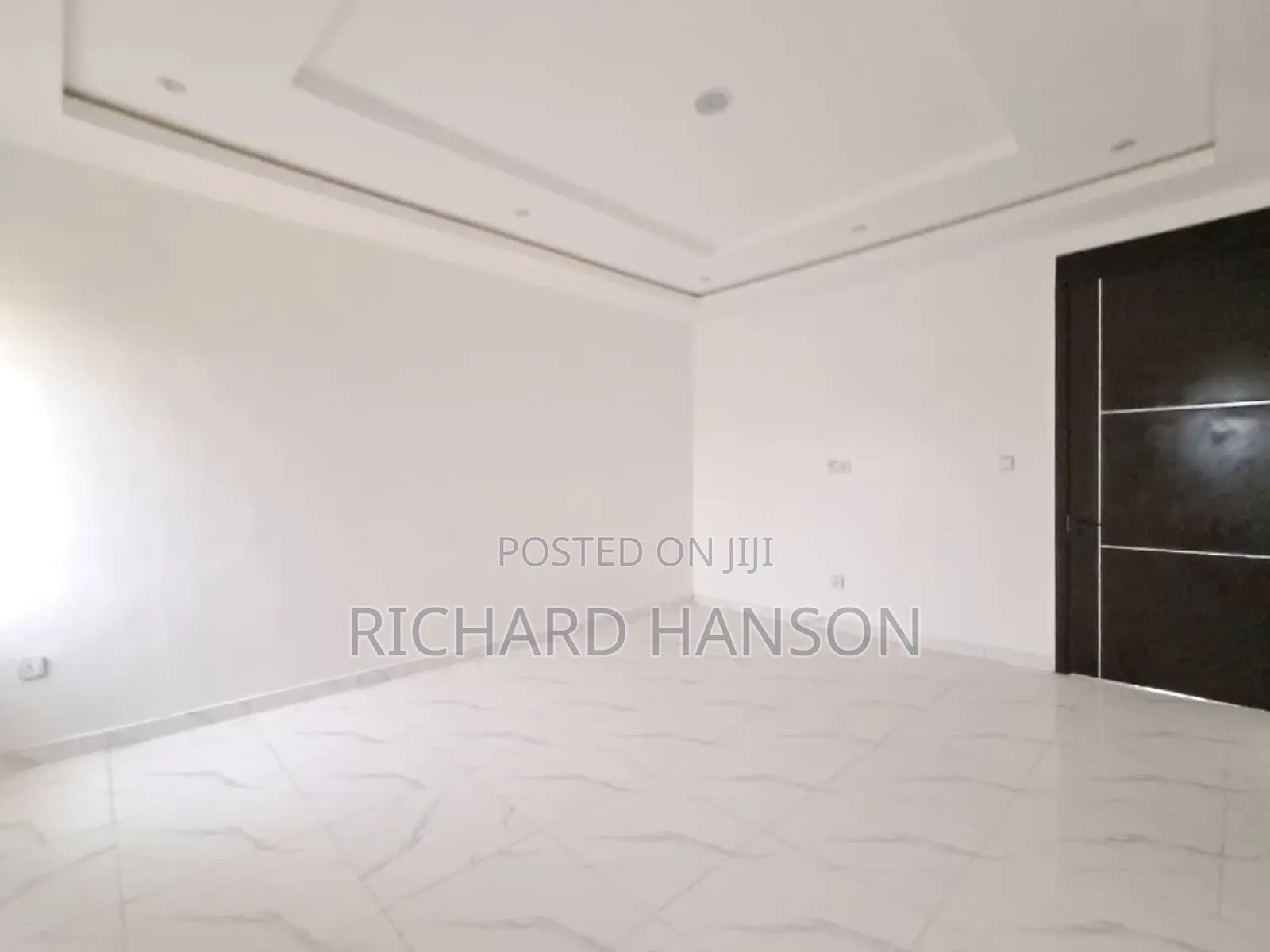 4bdrm Duplex in Serviced Estate B4, Lekki Phase 2 for rent