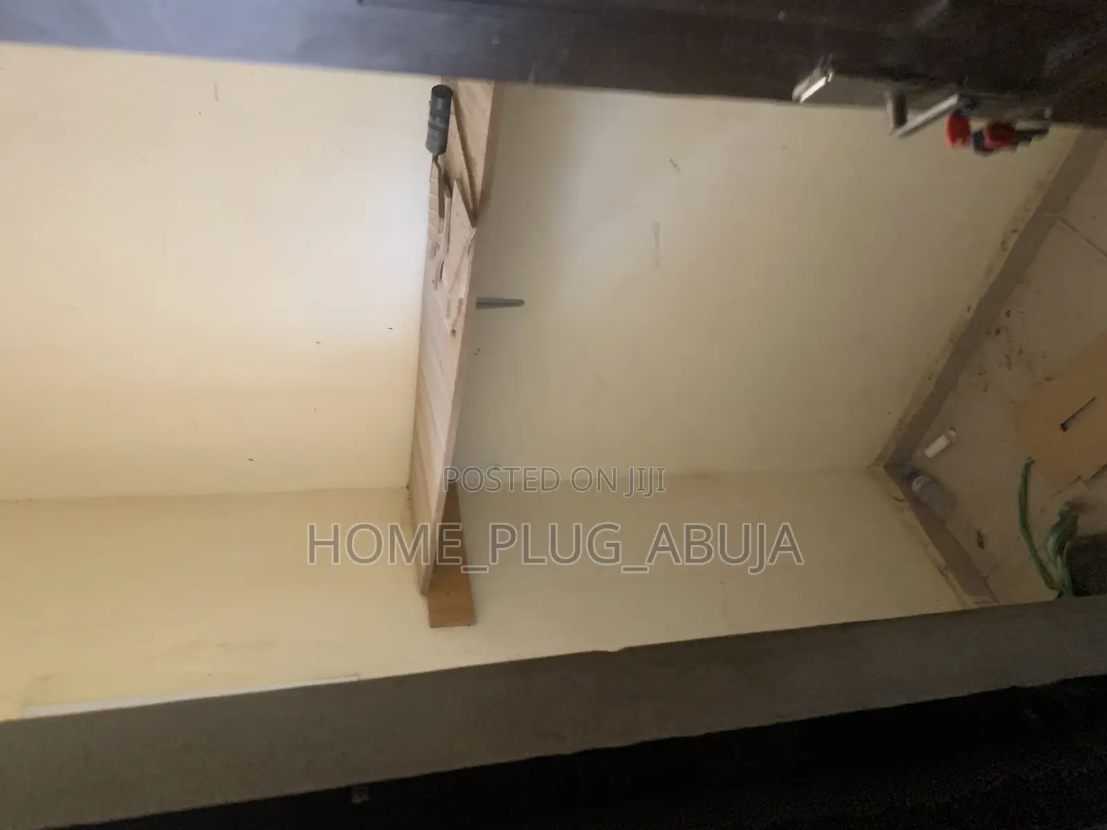 2bdrm Block of Flats in Royal Estate, Dawaki for rent