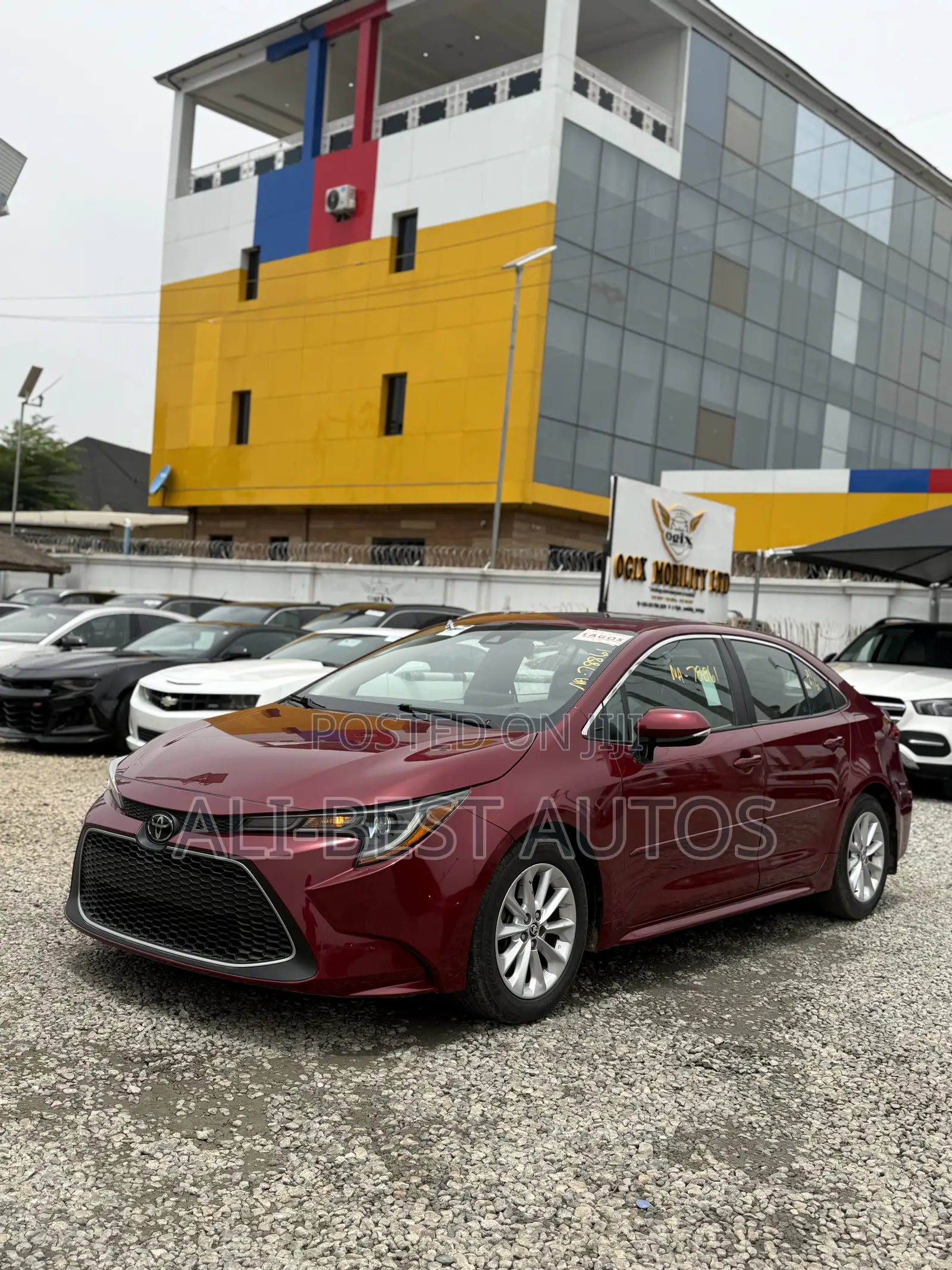 Toyota Corolla XSE 2023 Red