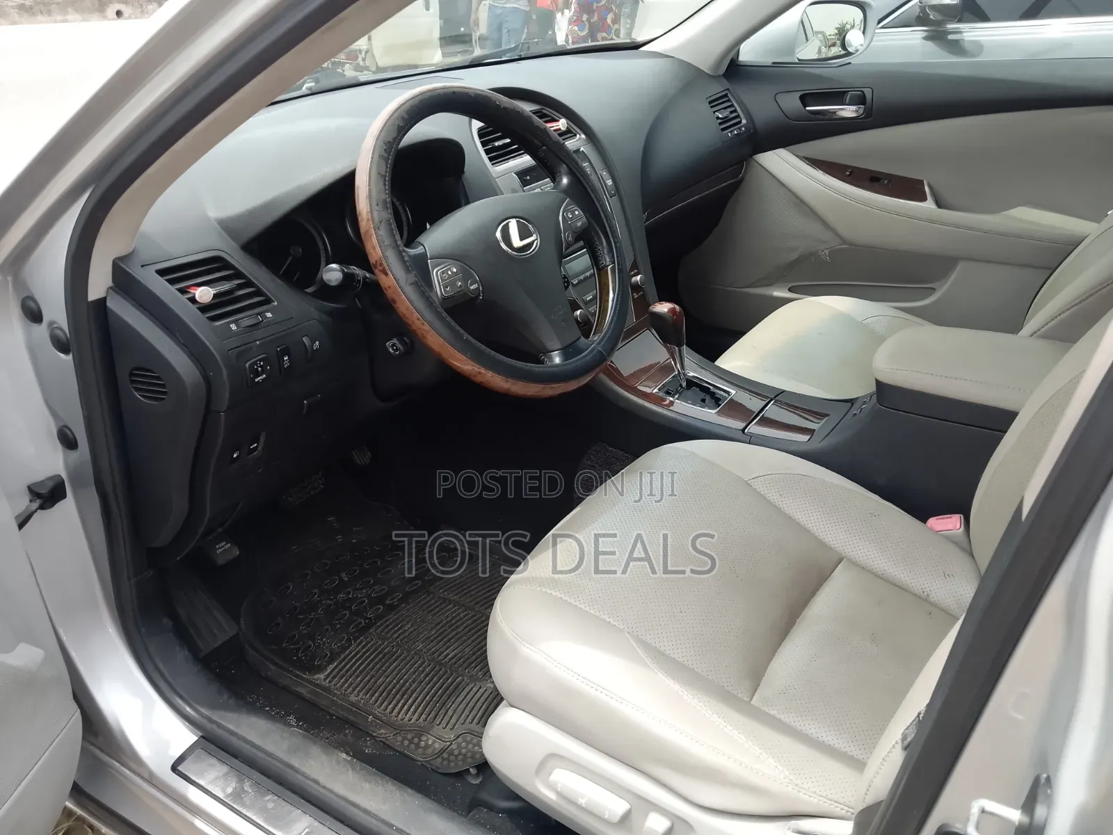 Lexus ES 350 2011 Silver