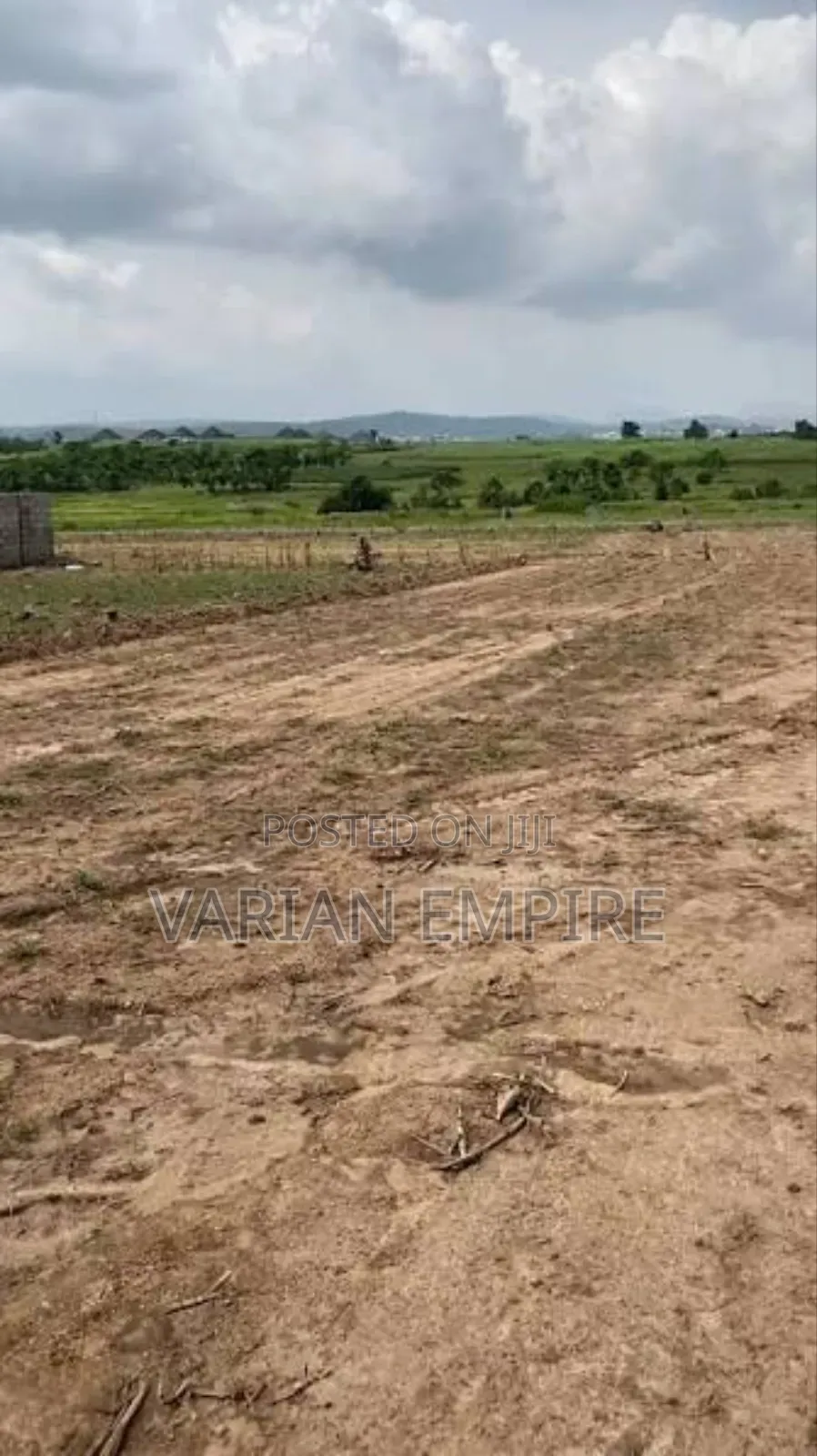 Land In Idu
