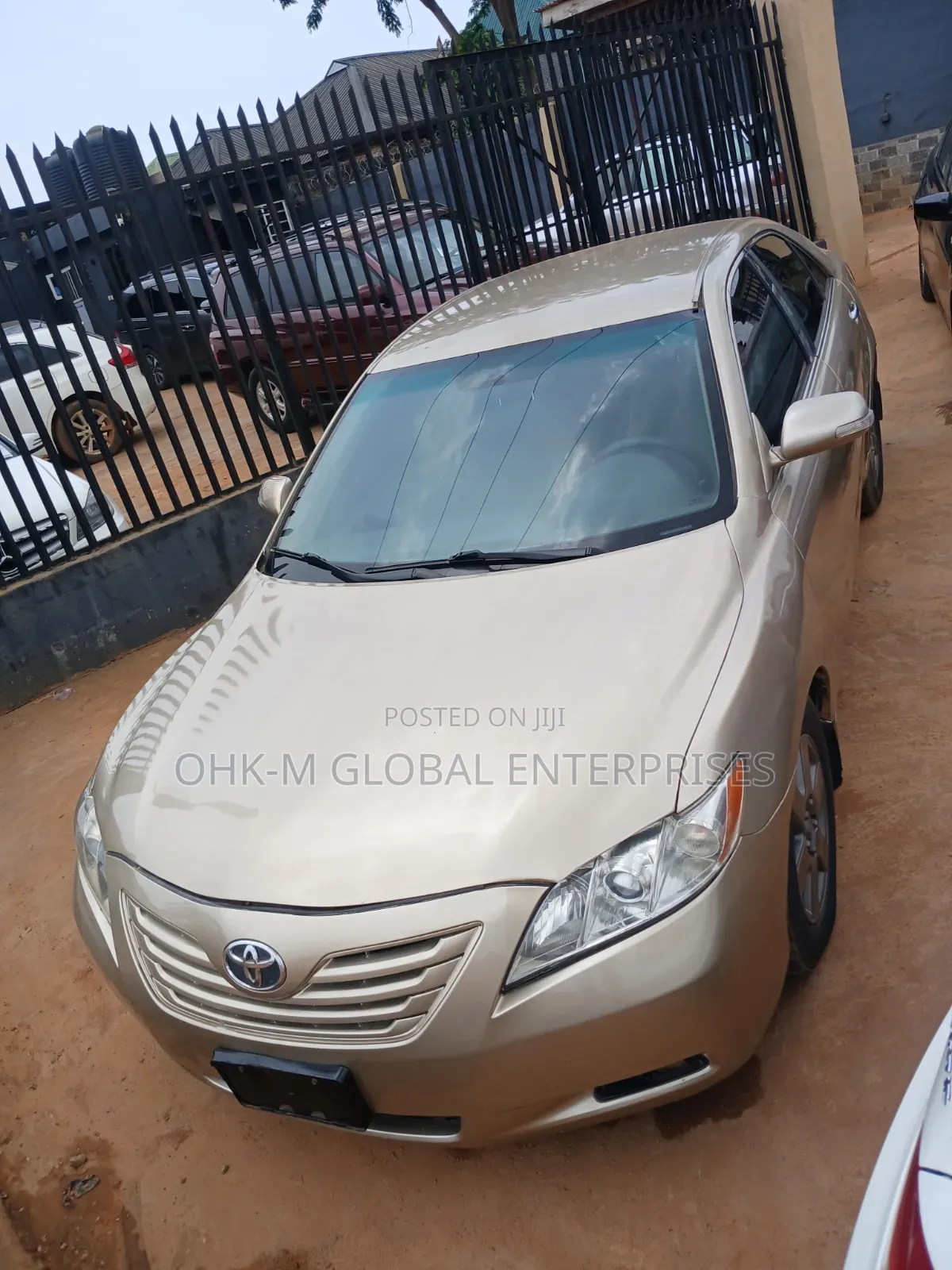 Toyota Camry 2009 Gold
