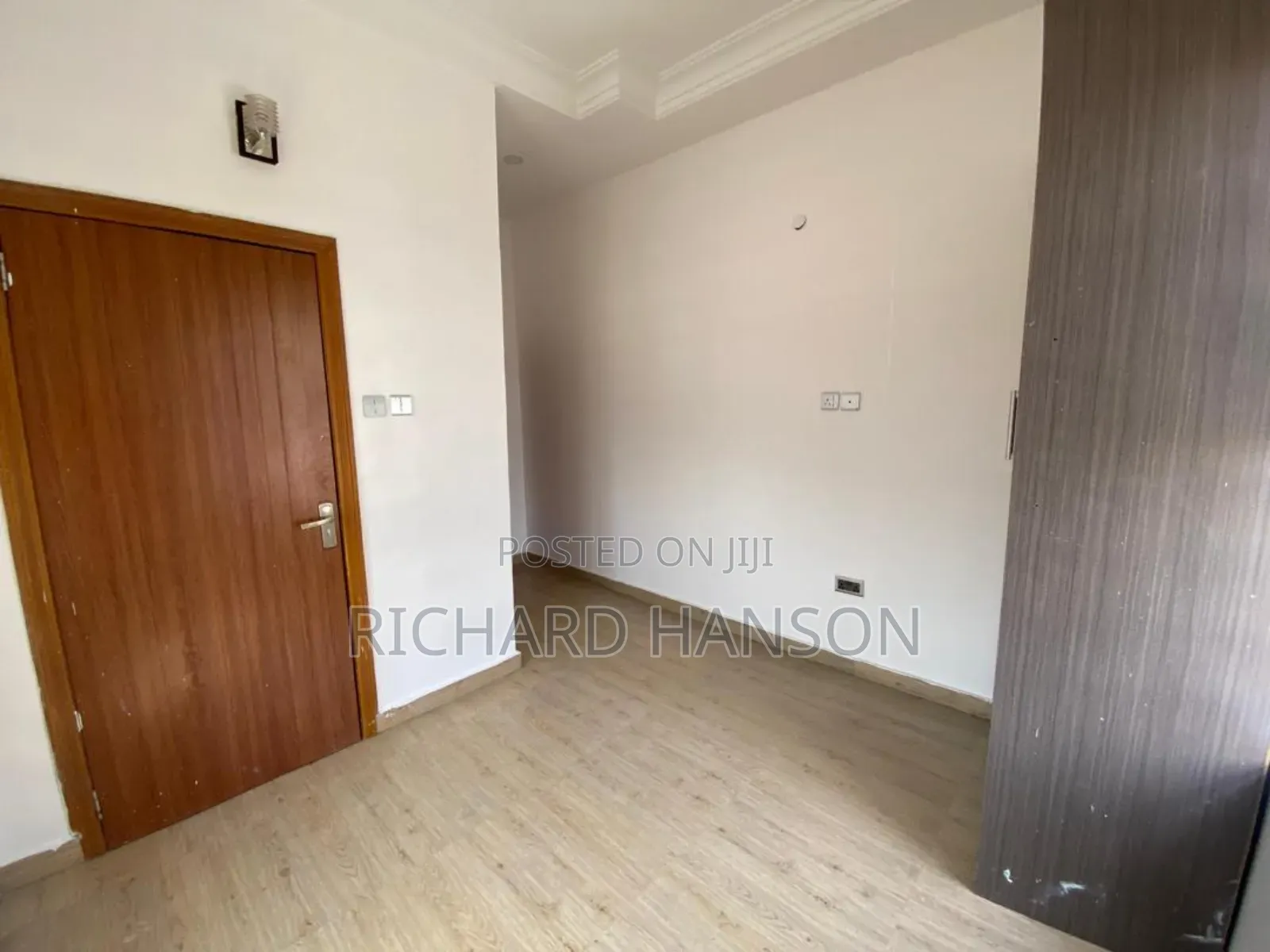3bdrm Duplex in Secured Estate, Lekki Phase 2 for rent