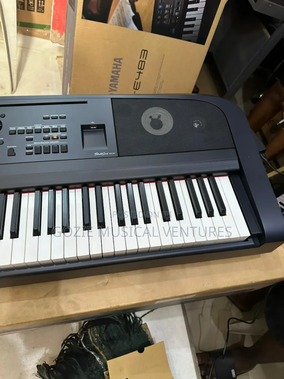 Yamaha Keyboard DGX-670b 88 Key's
