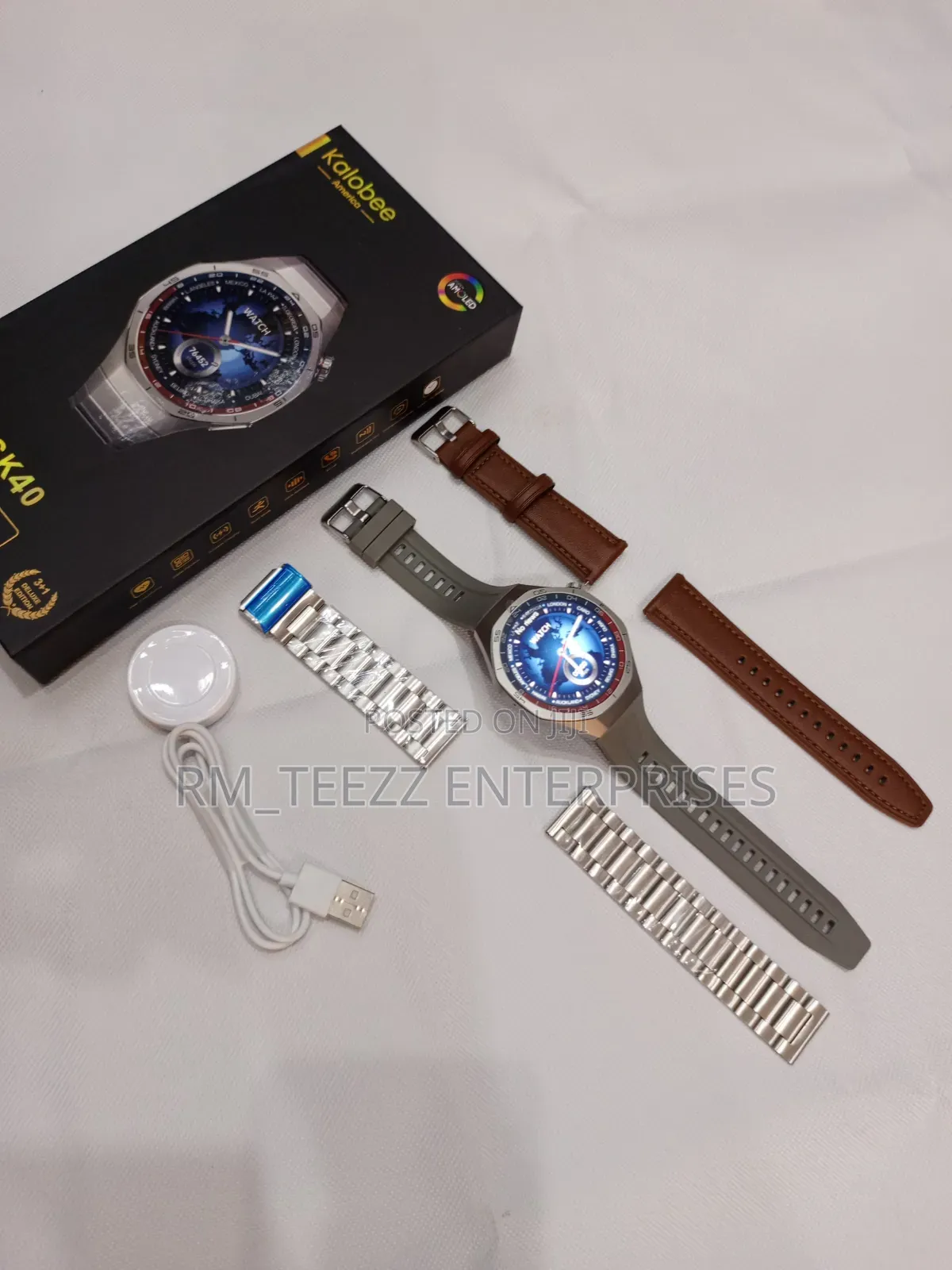 Sk40 Multifunctional Smartwatch With 3 Straps
