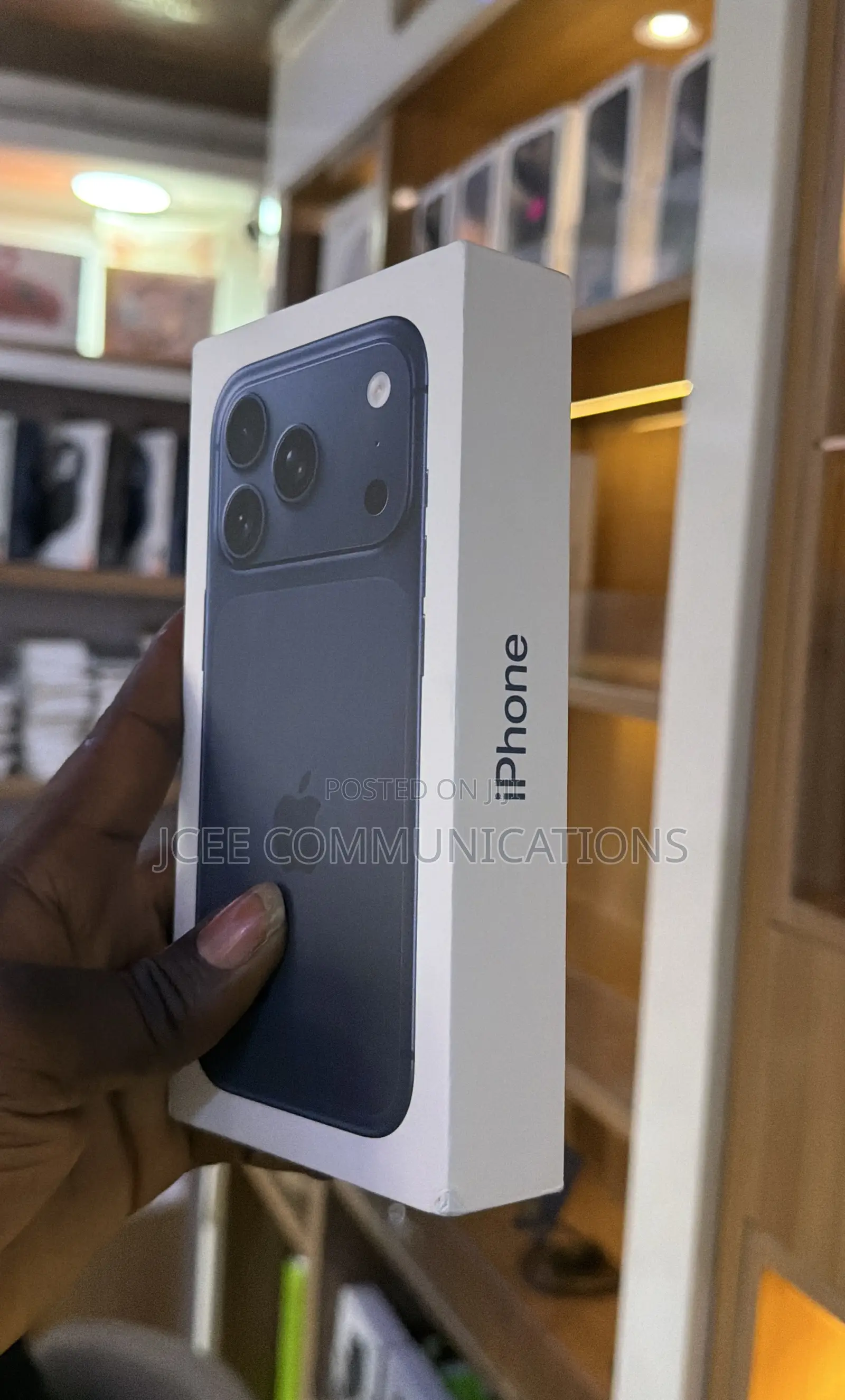 New Apple iPhone 17 Pro 256 GB Blue