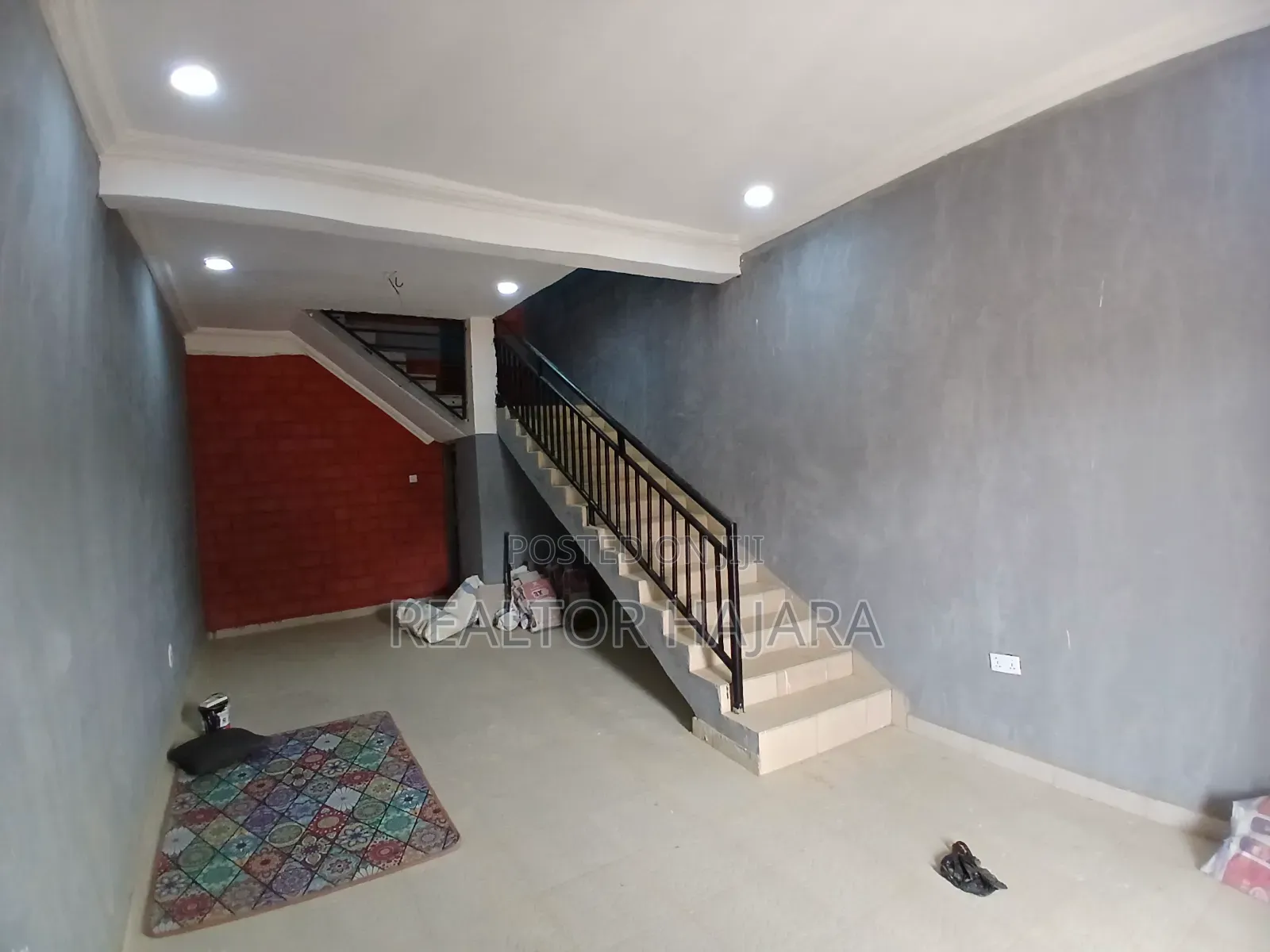 Warehouse Shop Available for Rent at F1 Building Material Markets
